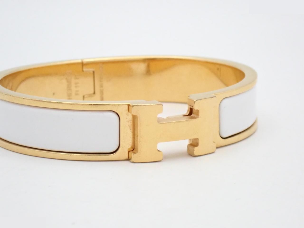 Click H Bangle, wrist circumference approximately 15cm — view 3