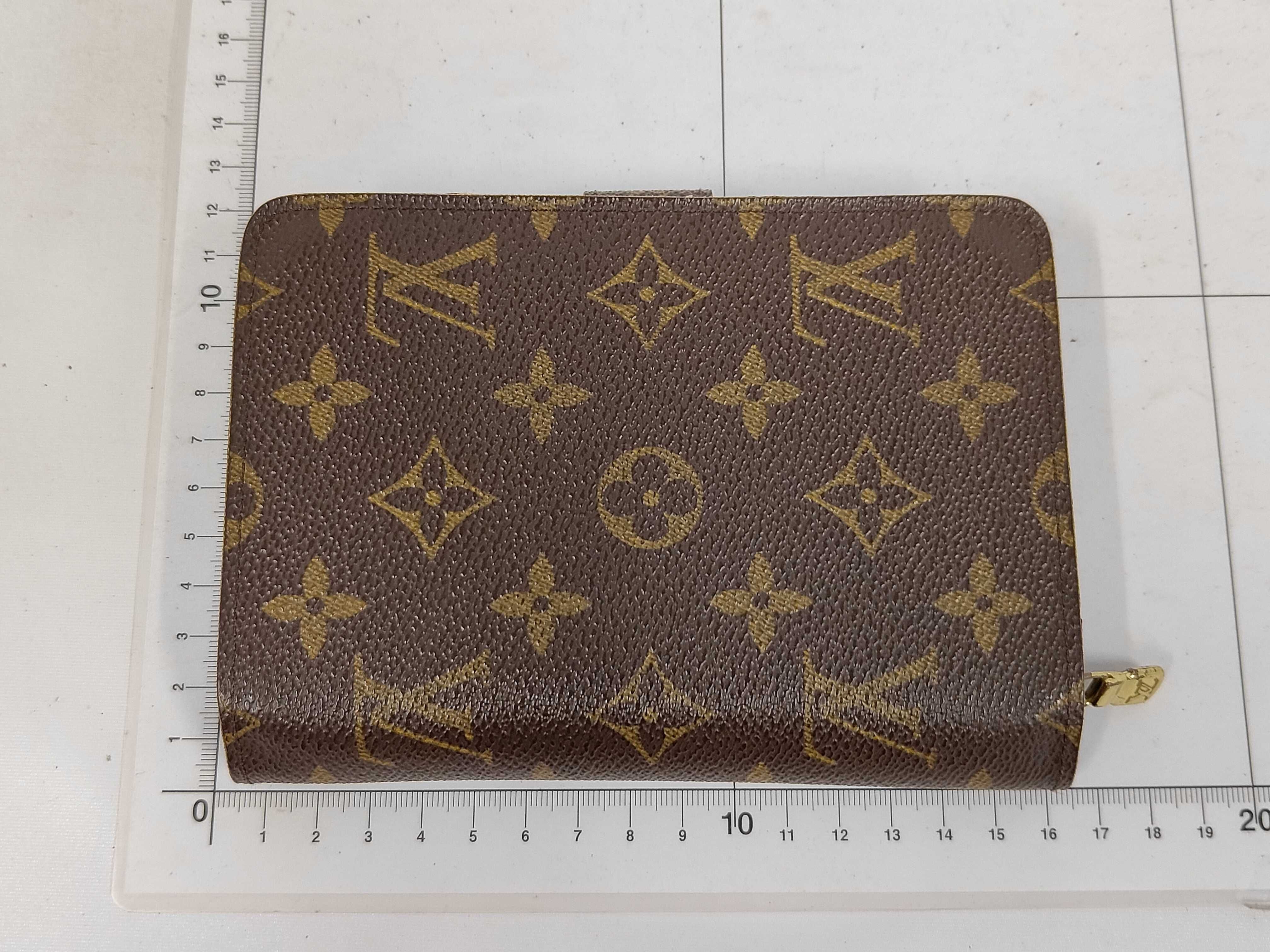 Monogram Louis Vuitton Monogram Portefeuille Zip Bi-fold Wallet M61207 SP0012 Wallet — view 2
