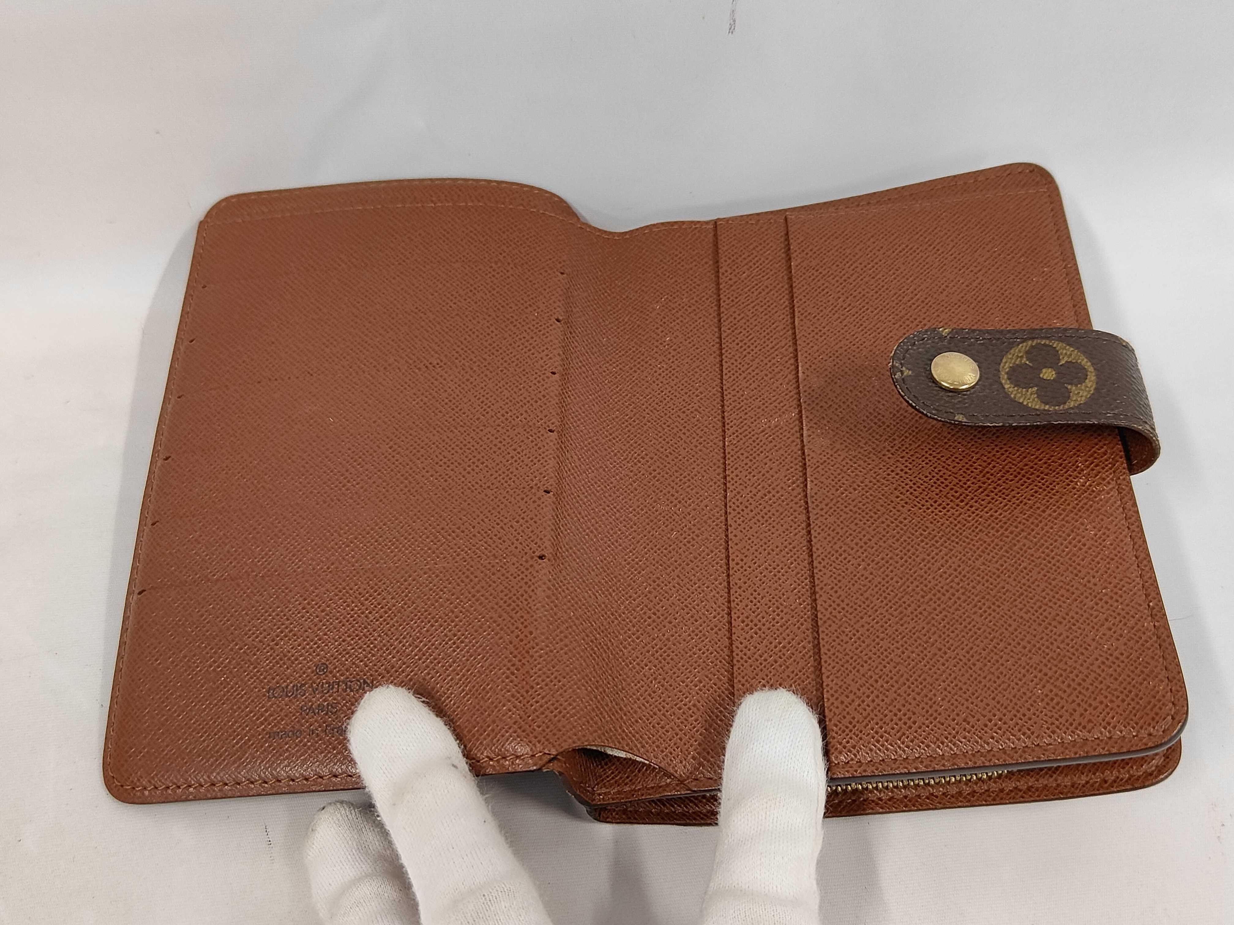 Monogram Louis Vuitton Monogram Portefeuille Zip Bi-fold Wallet M61207 SP0012 Wallet — view 7