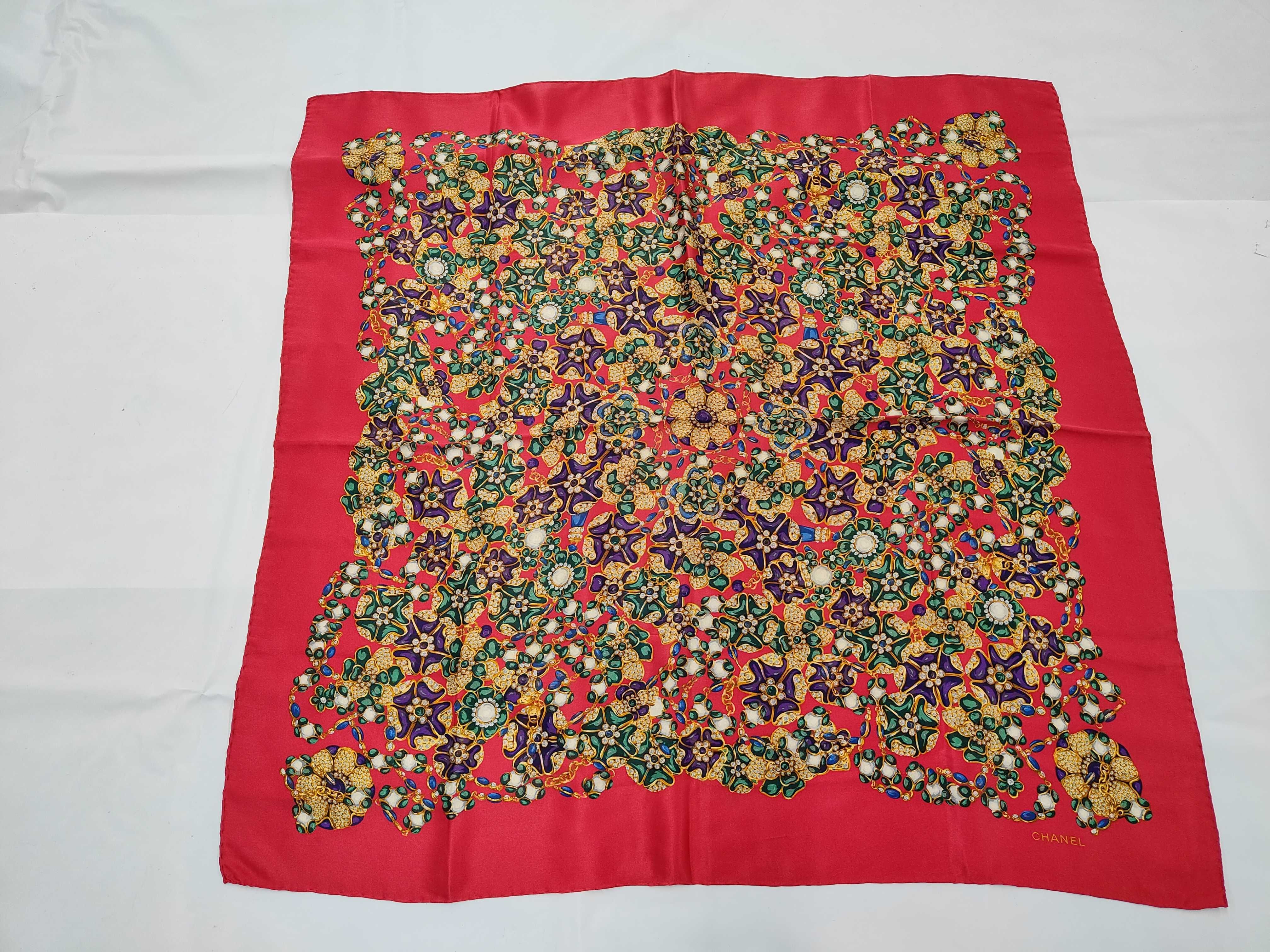 Scarf / Silk Other Accessories