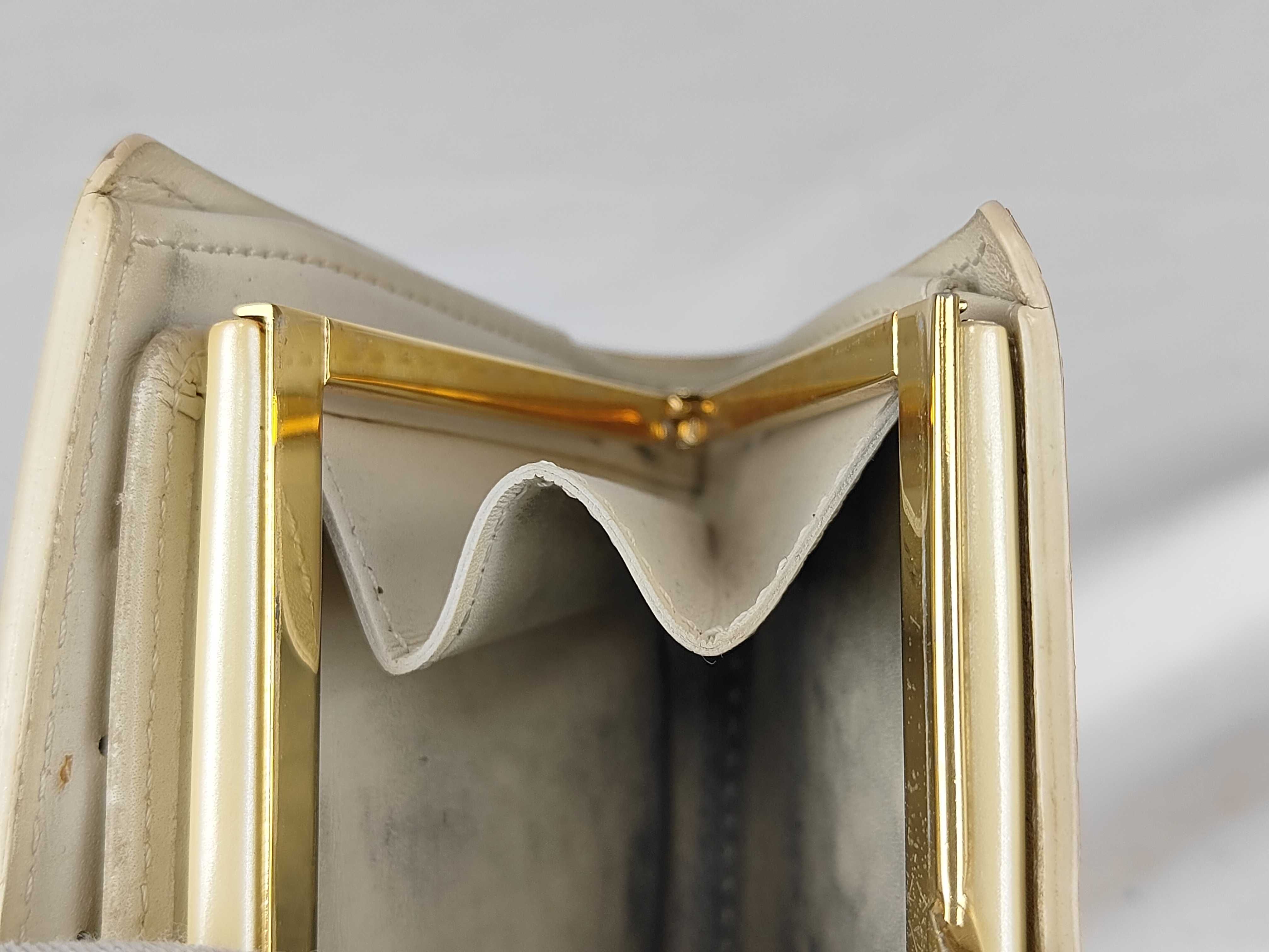 Vernis Portefeuille Viennois M65157 Wallet — view 12