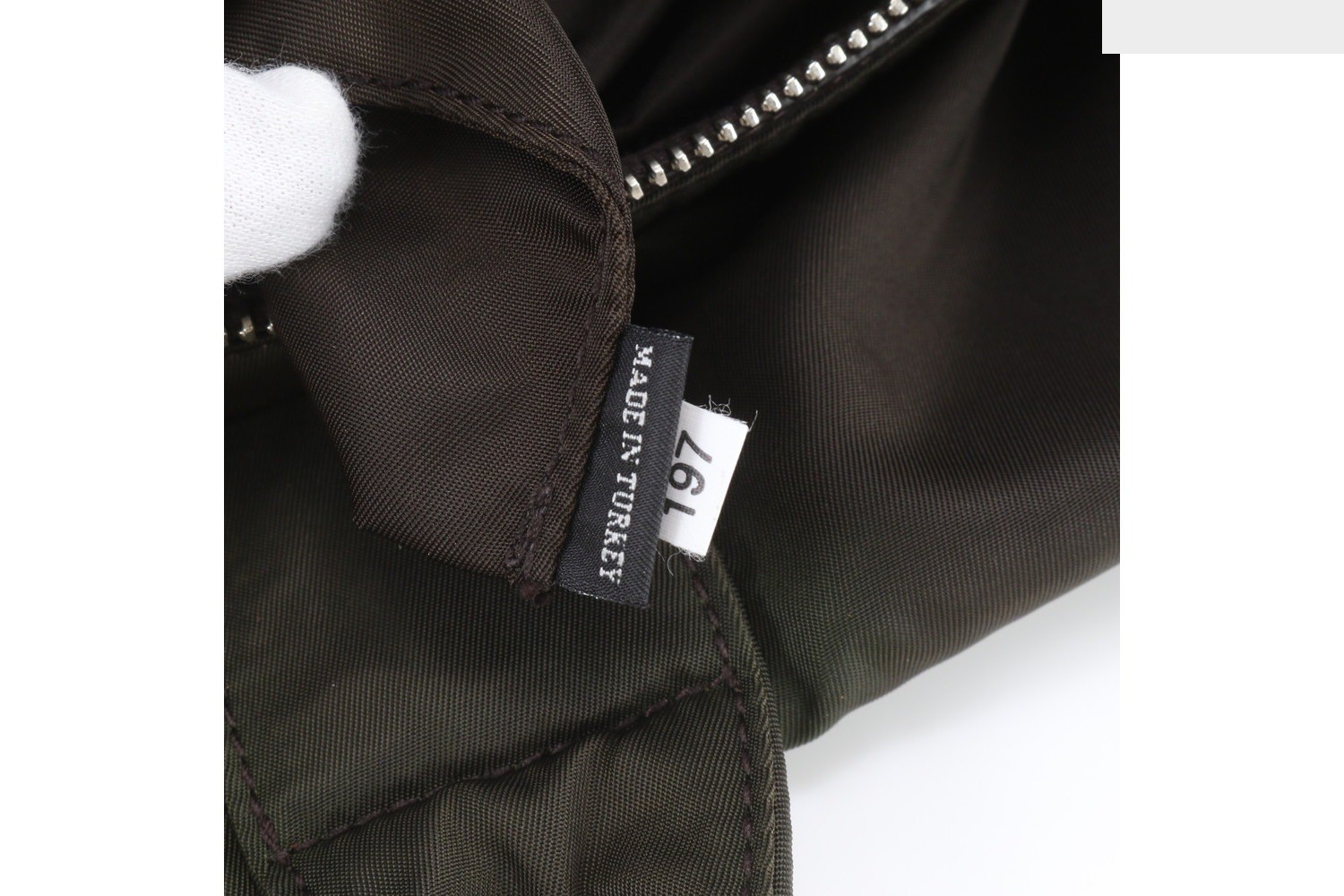 Reversible nylon 2-way shoulder bag with guarantee (BN1959) — view 11