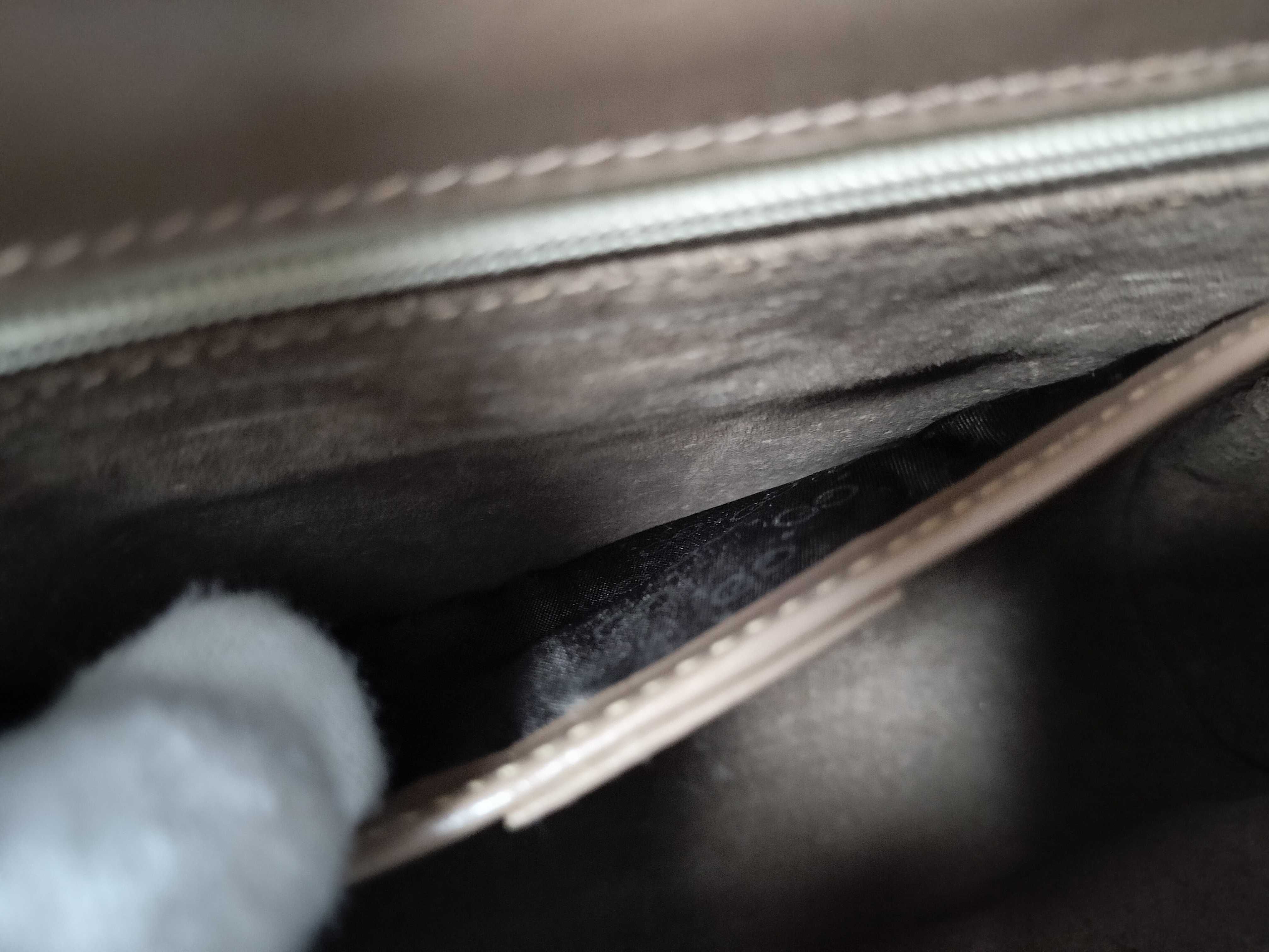 004 056 0219 Shoulder Bag — view 10