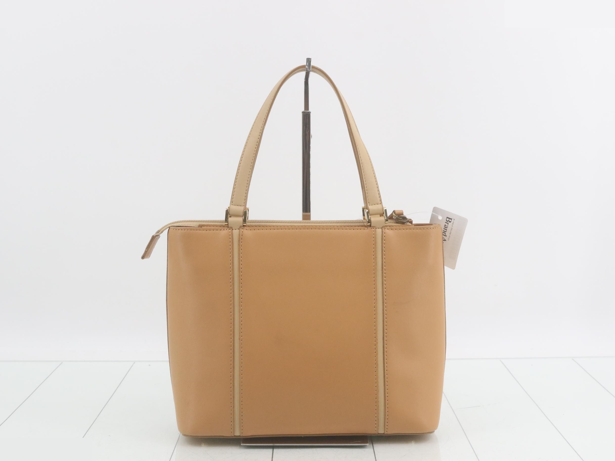 handbag — view 2