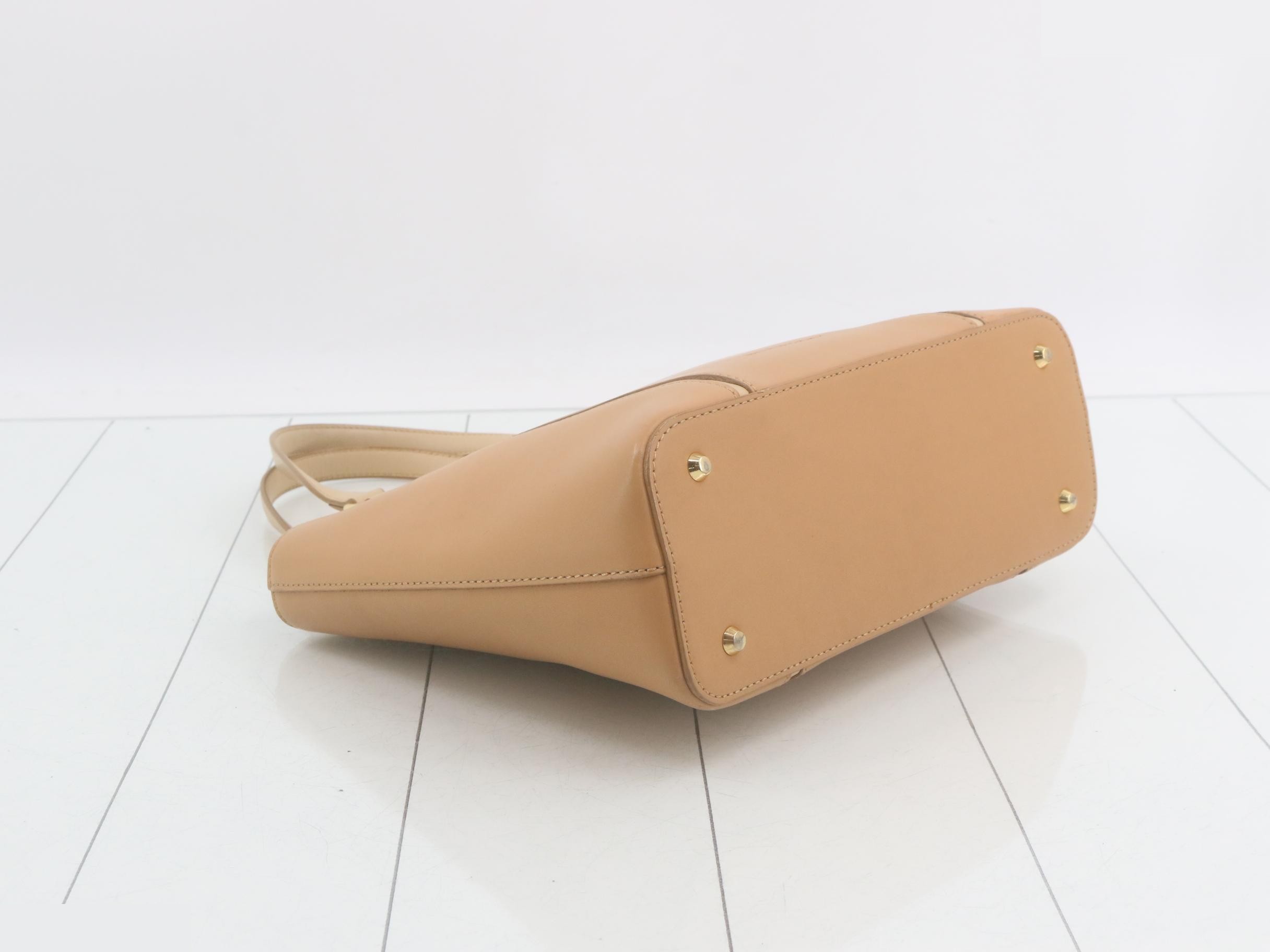 handbag — view 5
