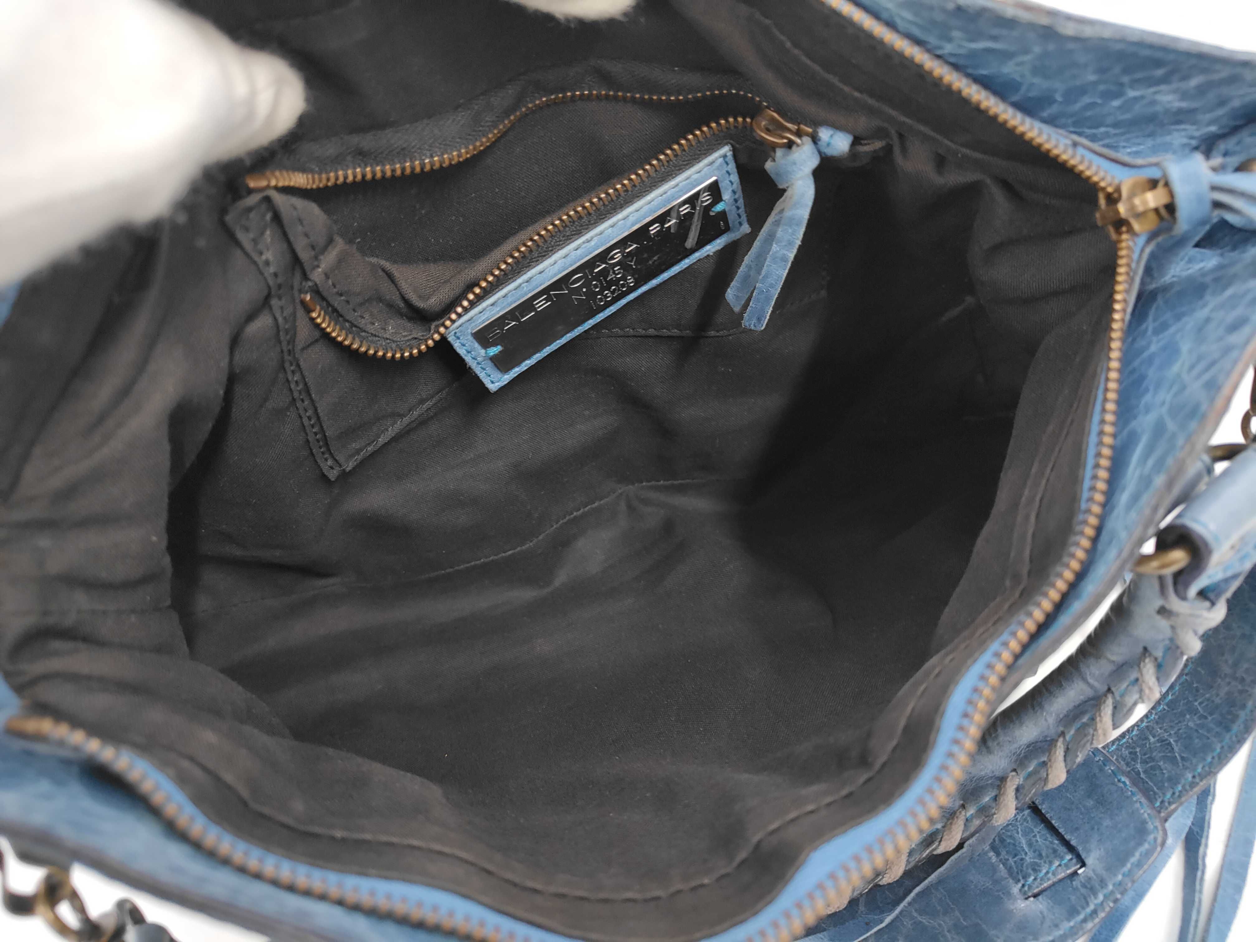 The First Shoulder Bag with Shoulder Strap — view 8