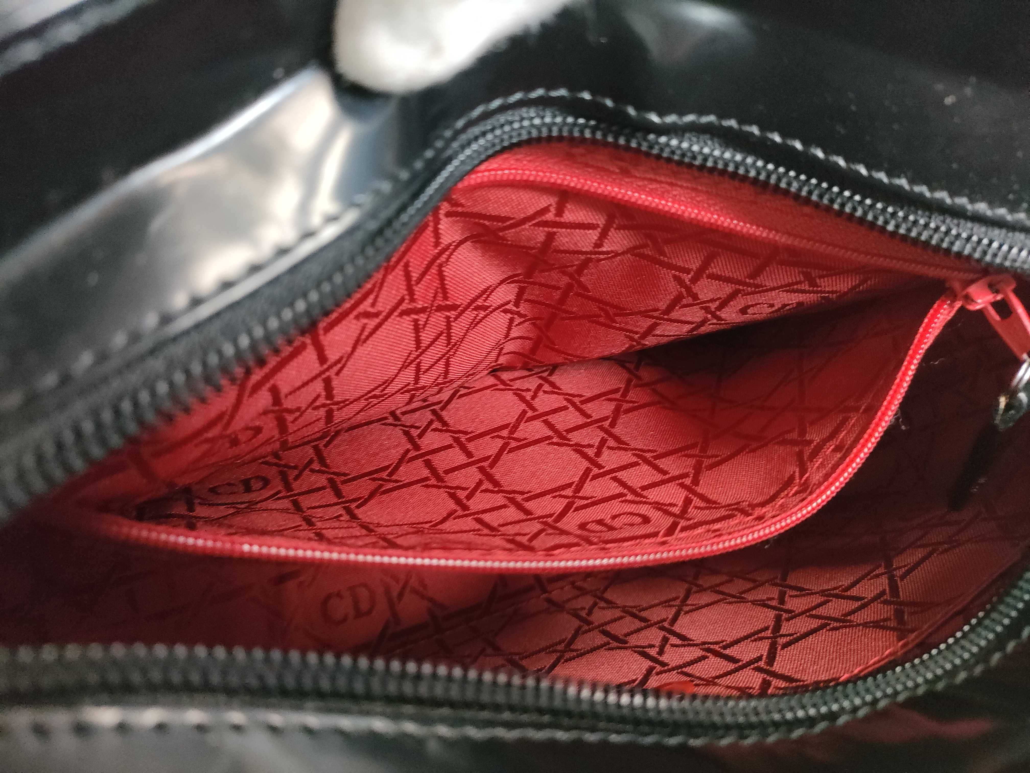 Black One-Shoulder Shoulder Bag with Stiff Zipper — view 13