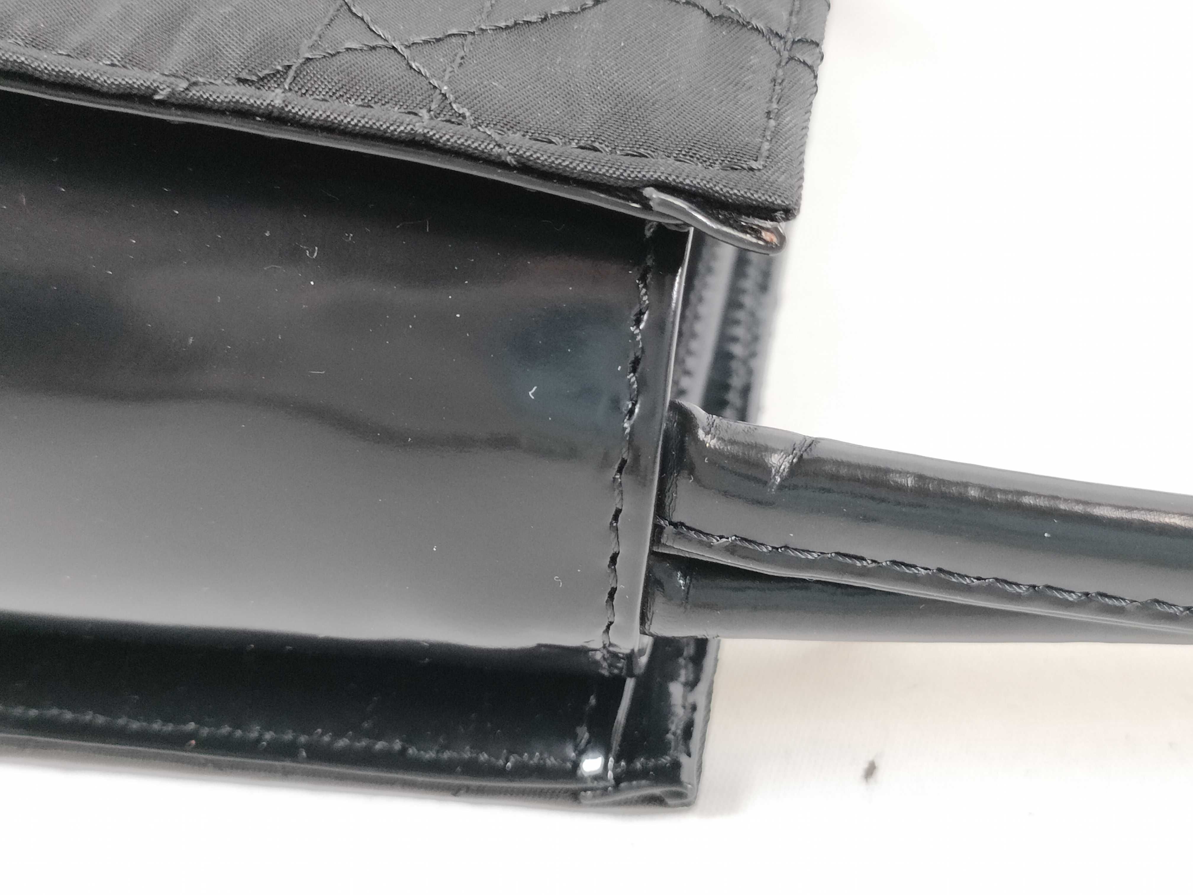 Black One-Shoulder Shoulder Bag with Stiff Zipper — view 5