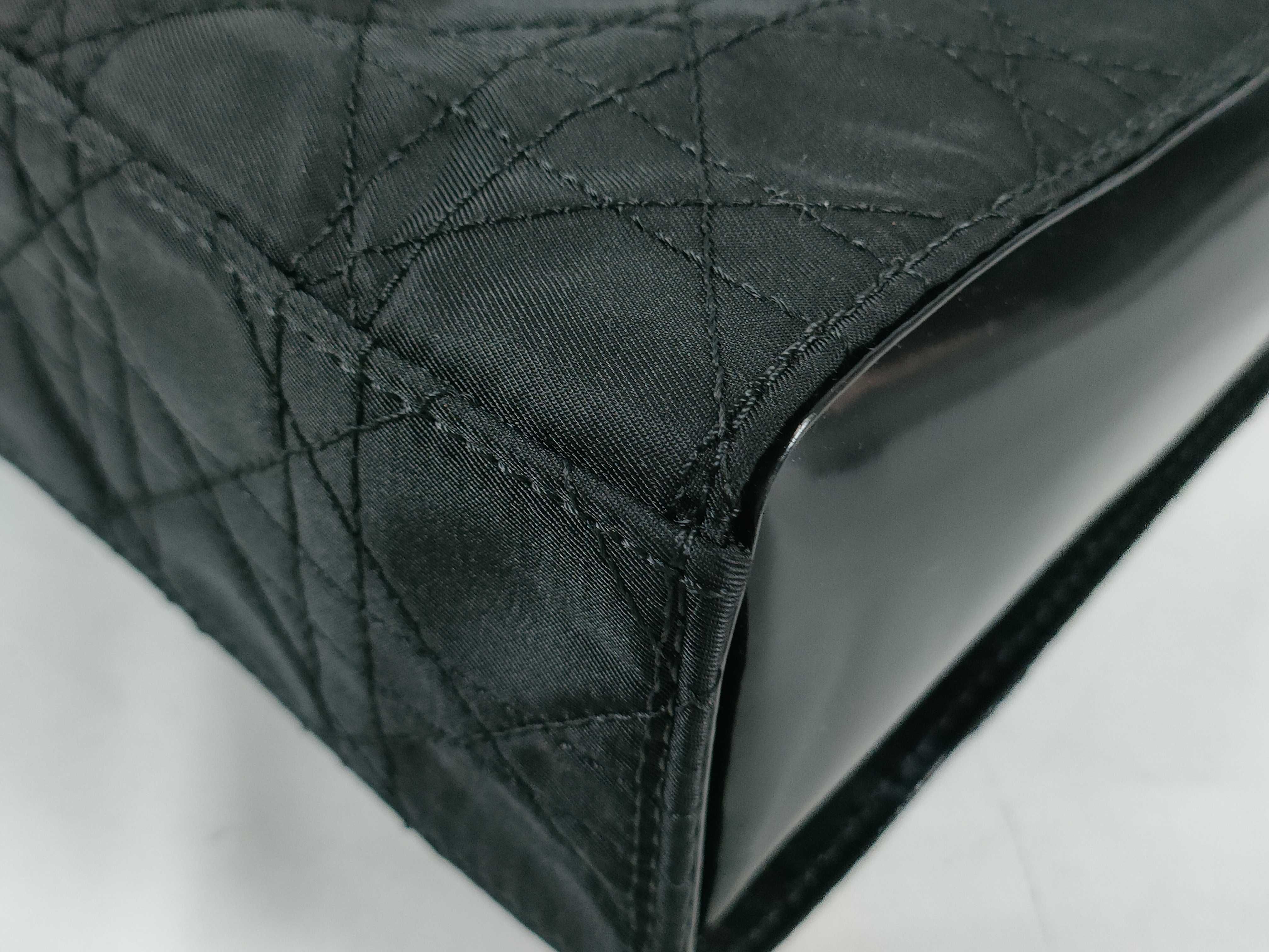 Black One-Shoulder Shoulder Bag with Stiff Zipper — view 6