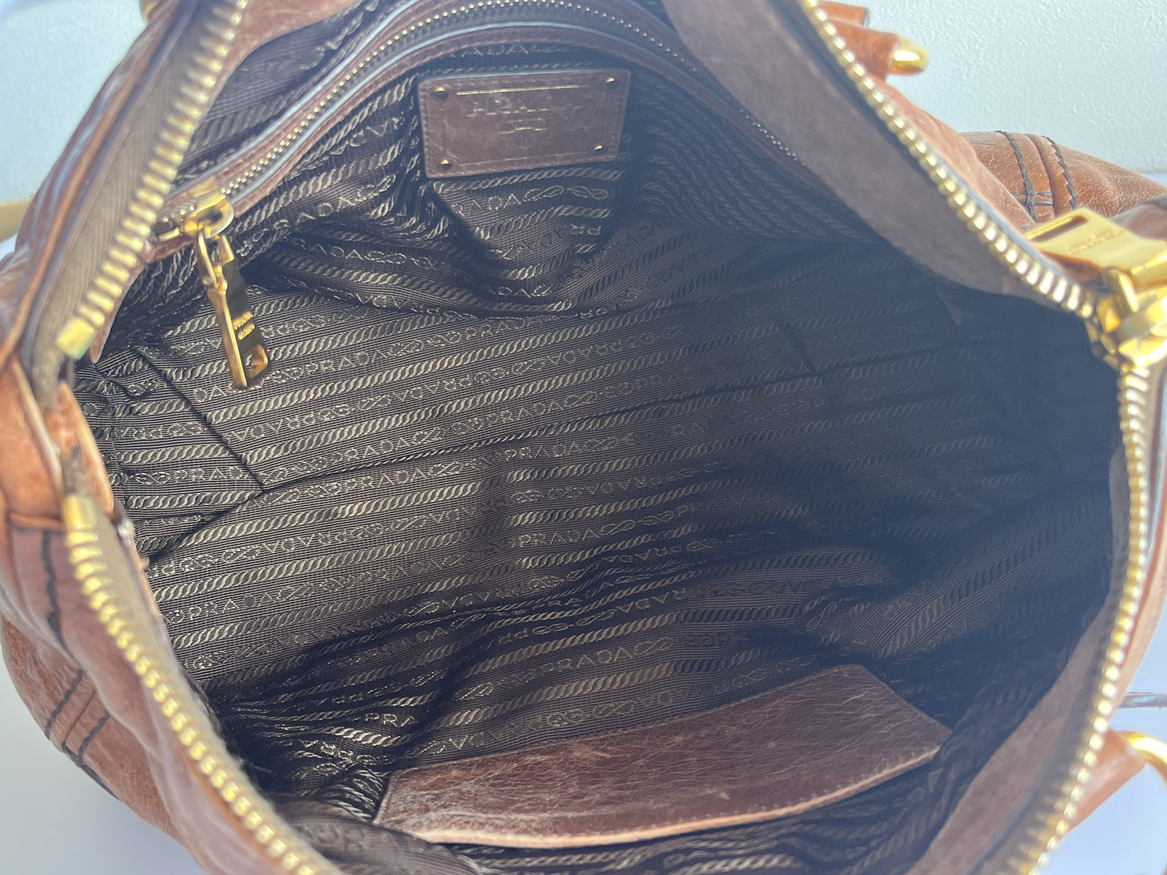Vitello Shine Camel Shoulder Bag with Shoulder Strap — view 9
