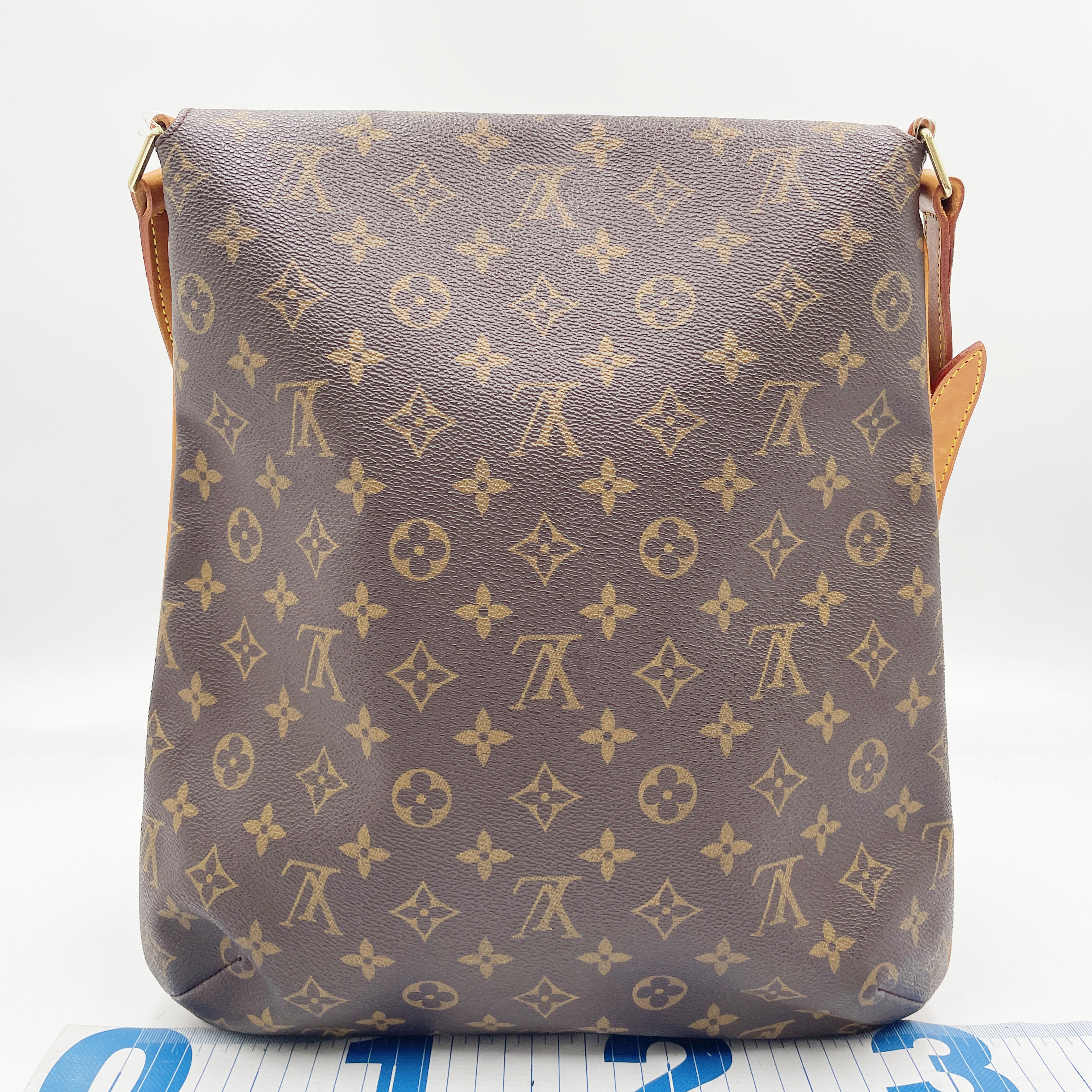 Musette M51256 Monogram AS1010 Shoulder Bag with Dust Bag — view 2