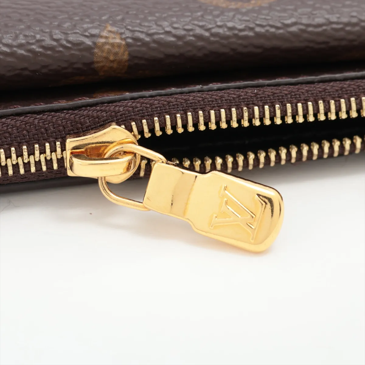 Monogram Portecarte Verso M69431 Black x Brown Coin Case (RFID detected) — view 9
