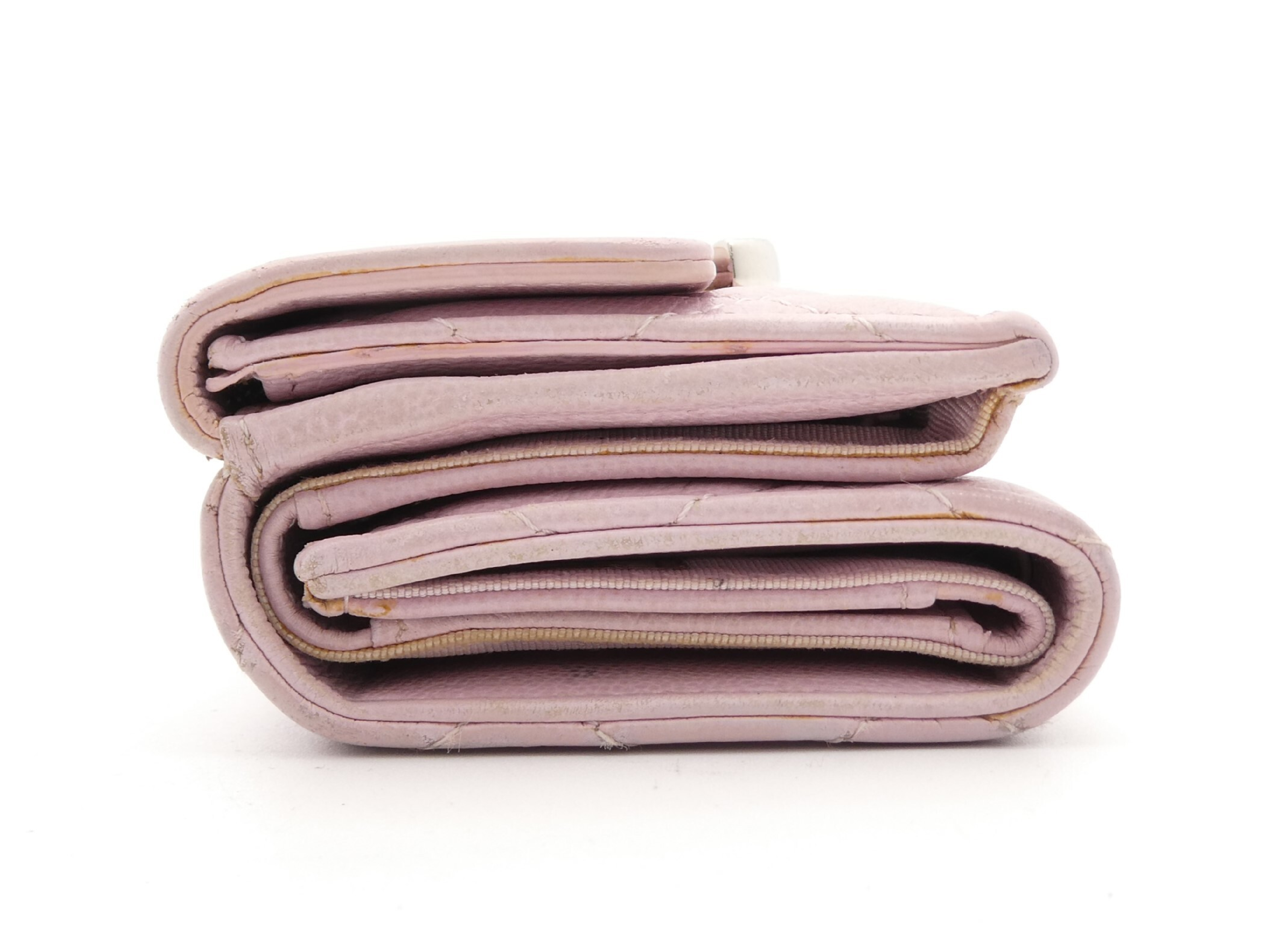 Matelassé Coco Mark Tri-fold Wallet — view 4