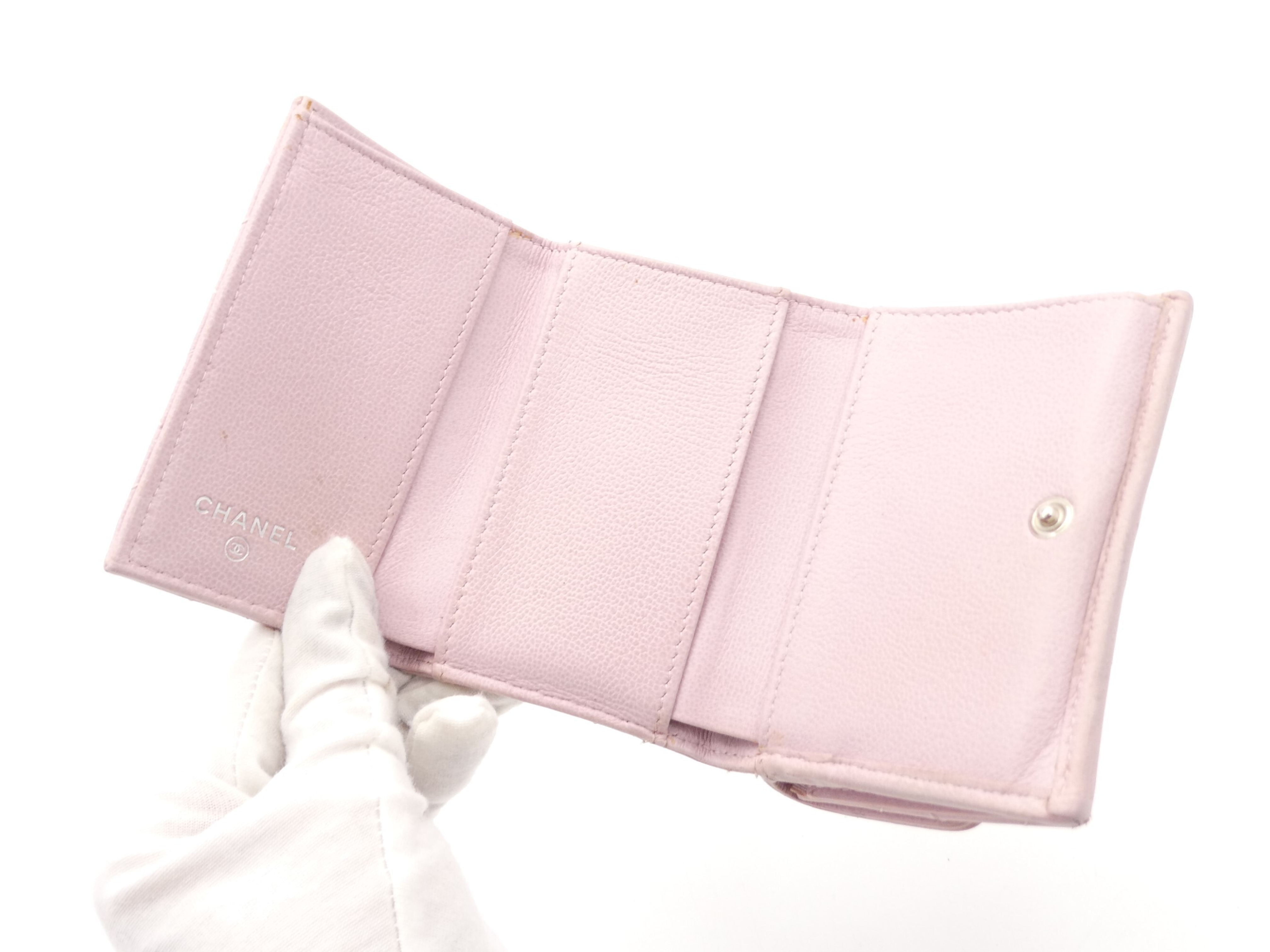Matelassé Coco Mark Tri-fold Wallet — view 6