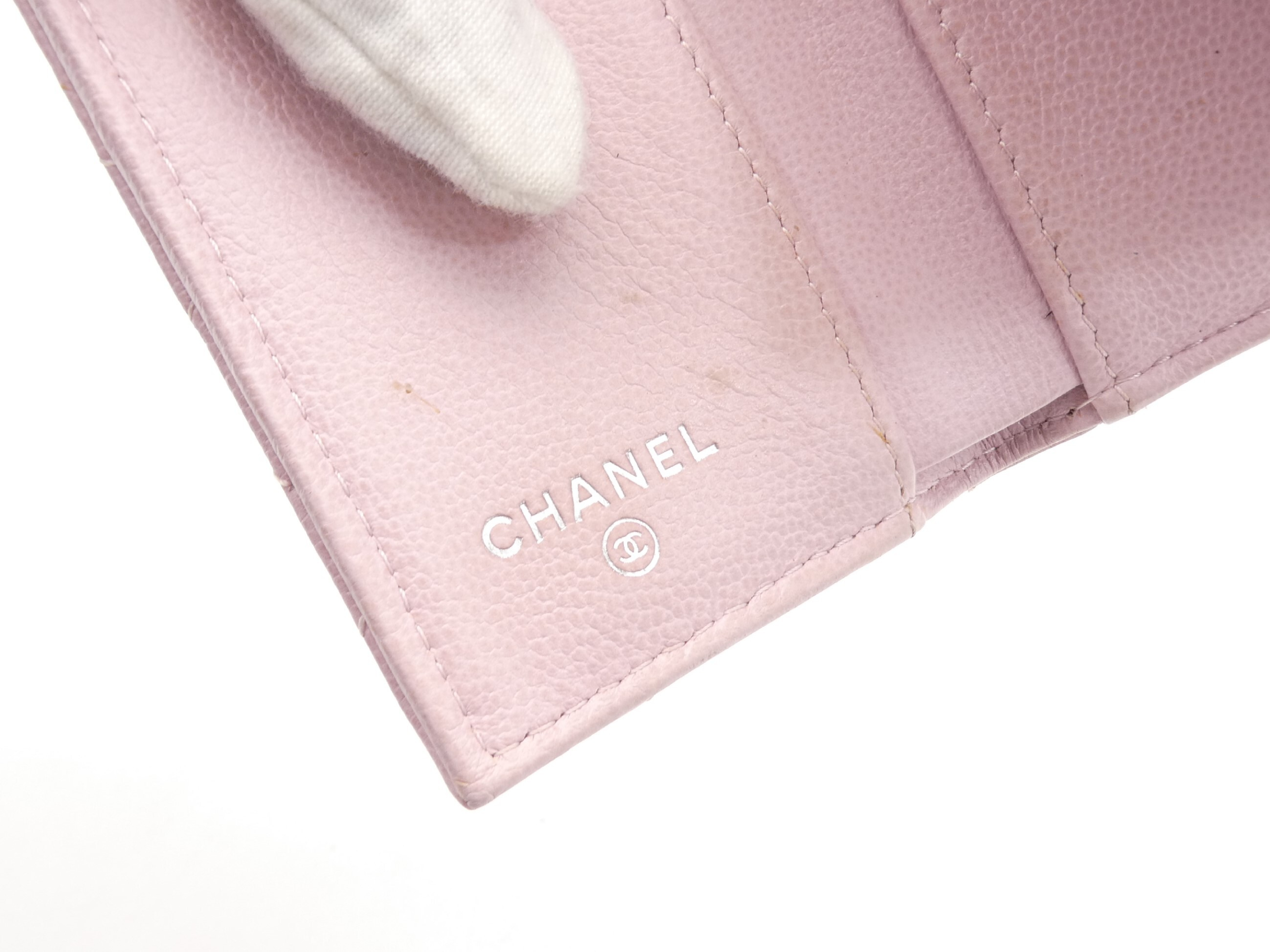 Matelassé Coco Mark Tri-fold Wallet — view 8