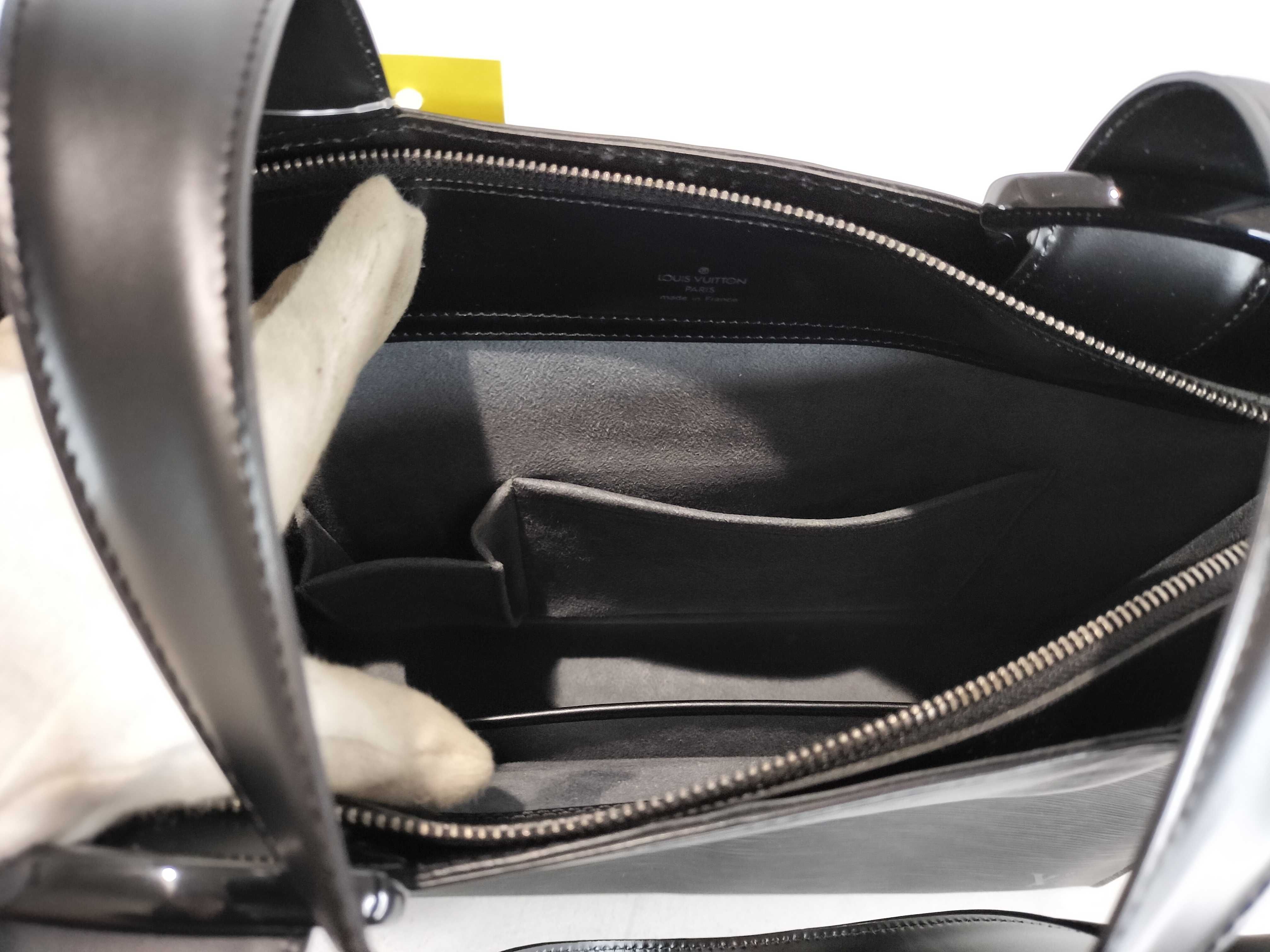 Epi M52452 Gemmo Handbag — view 10