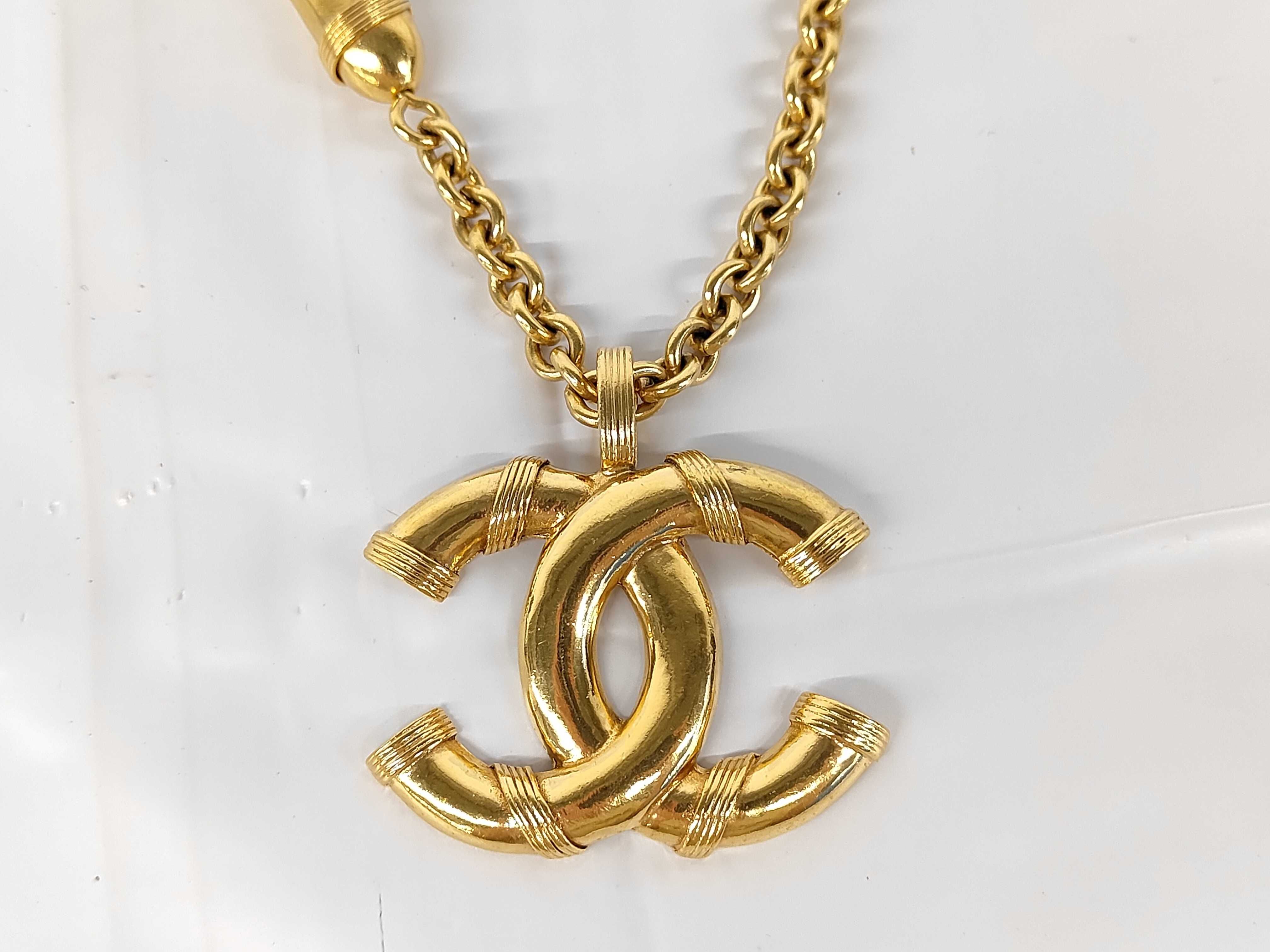 Coco Mark Long Vintage Necklace