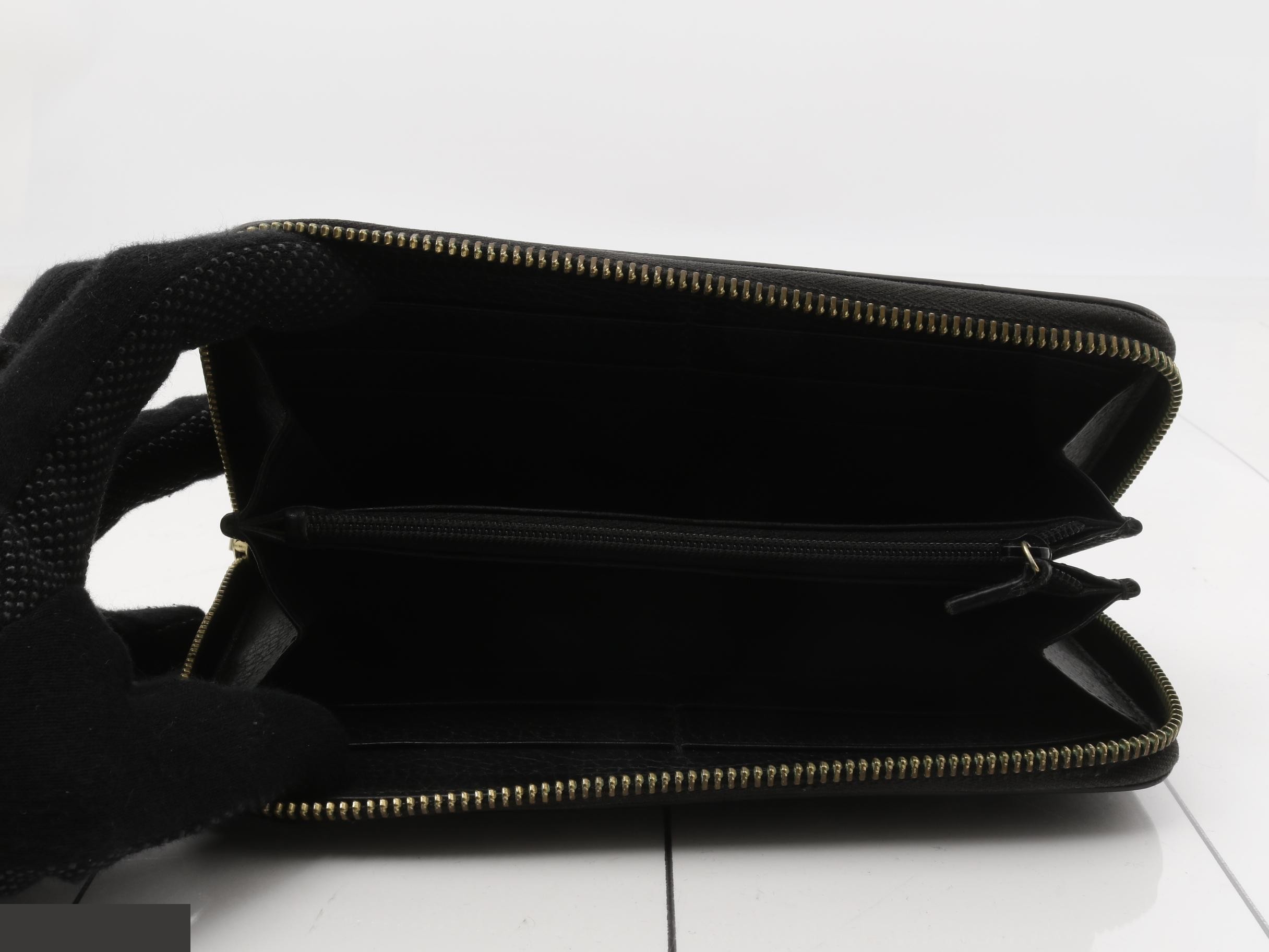 Interlocking G Zip-Around Wallet — view 4