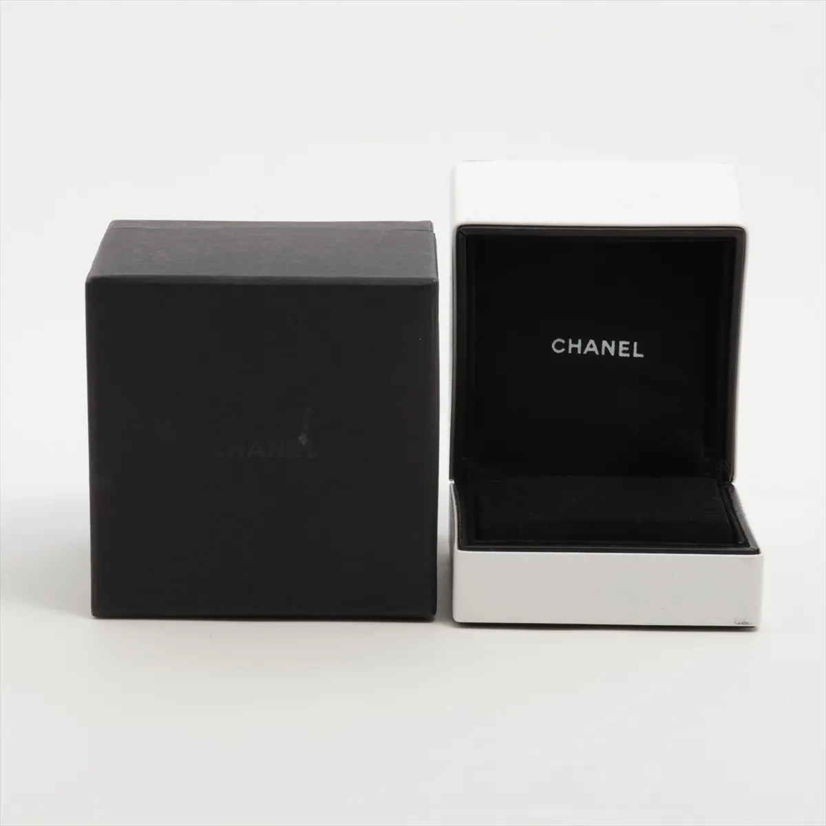 Comet Diamond Necklace, 750 (WG), 7.4g, 12K 528 — view 6