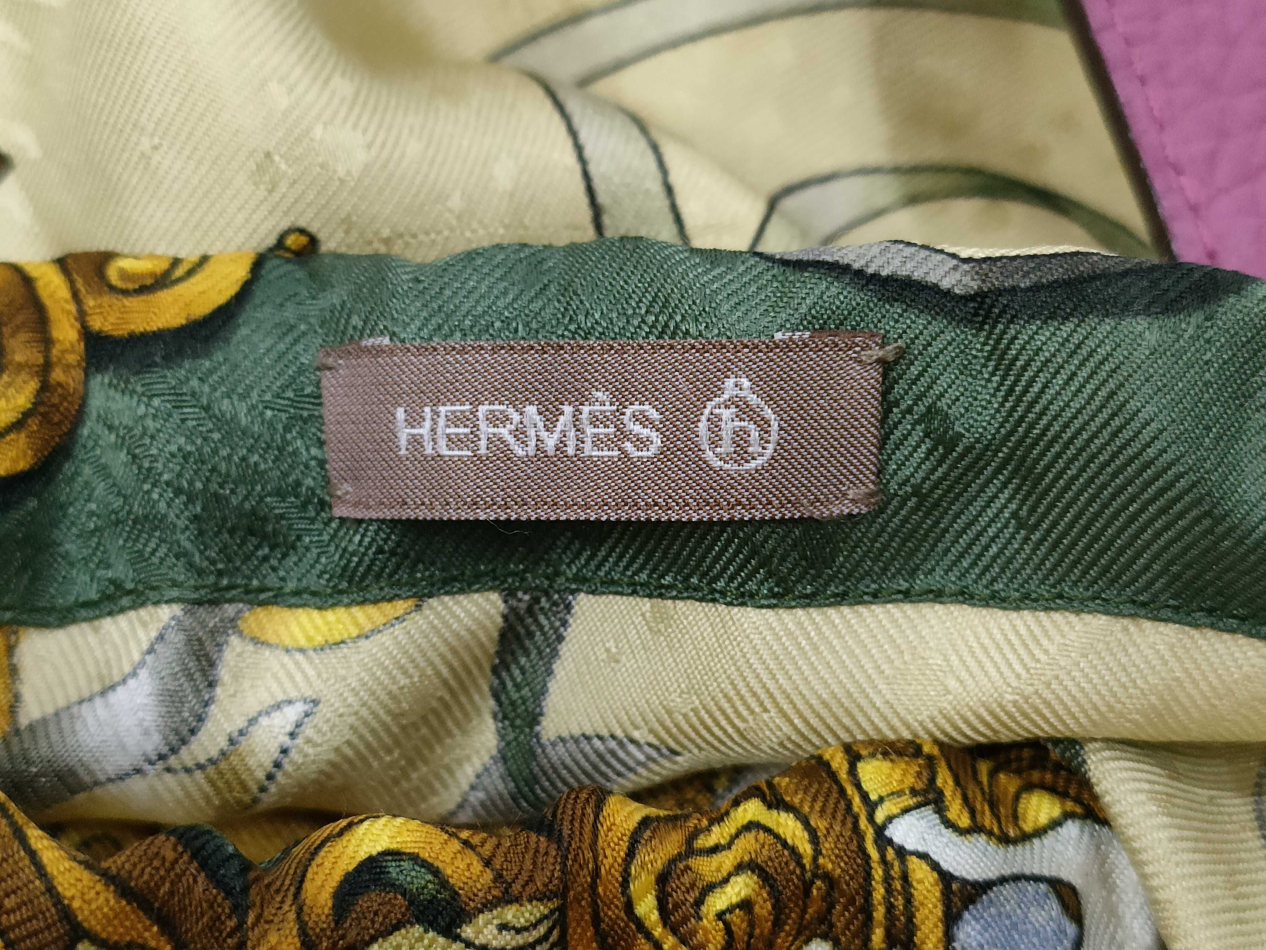 Petit H Tote Bag — view 10