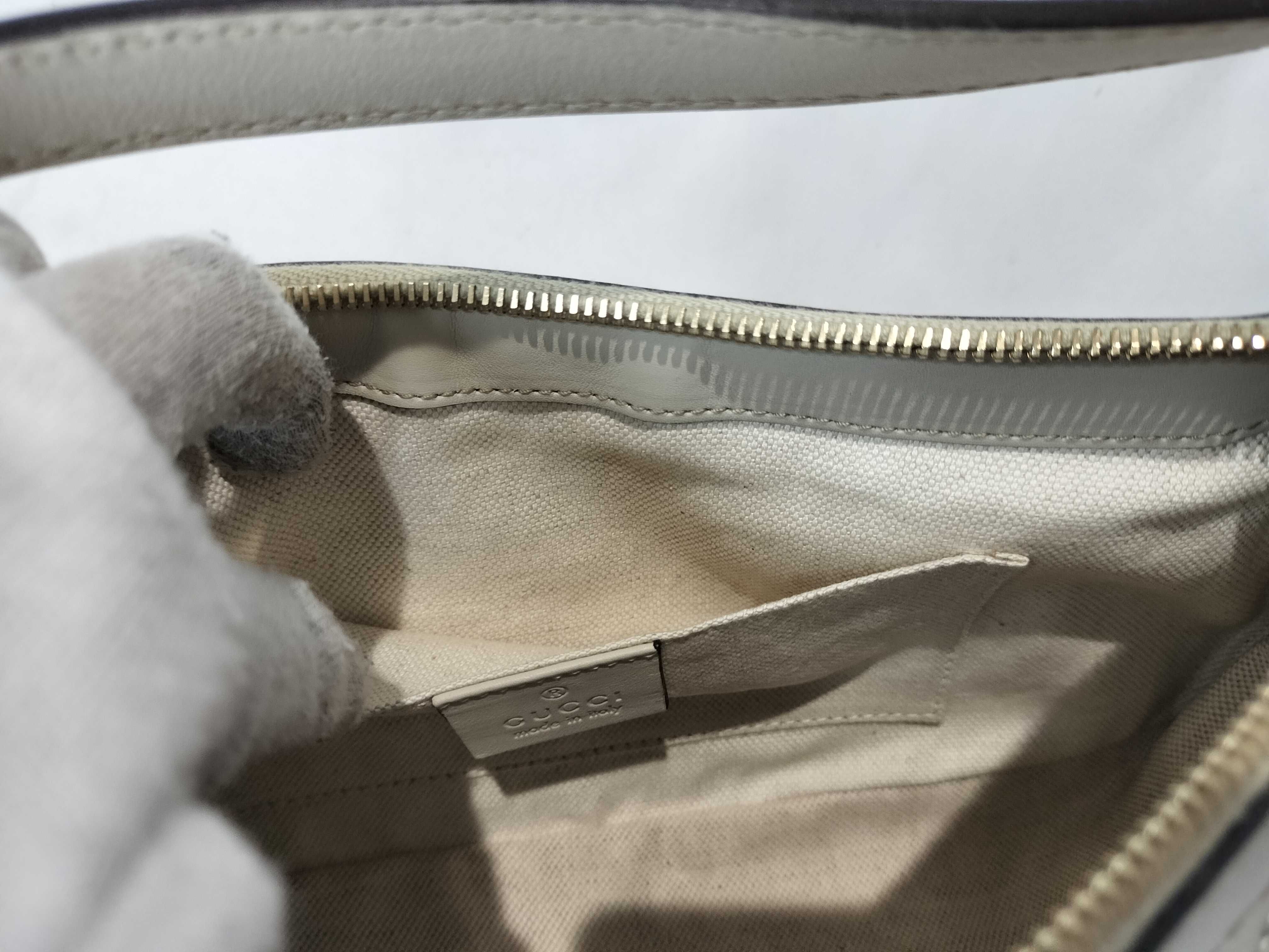 White Leather Bow Shoulder Bag (Handbag) — view 11