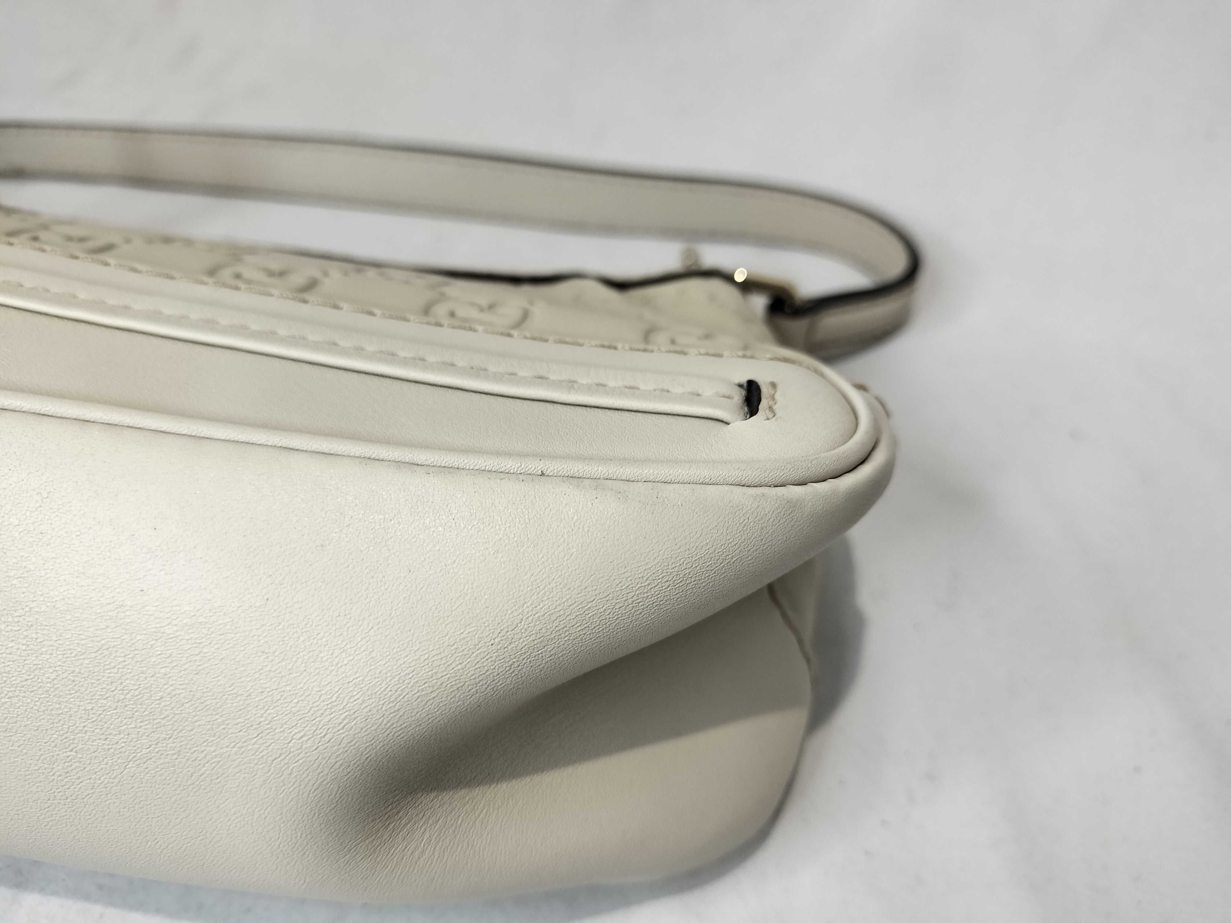 White Leather Bow Shoulder Bag (Handbag) — view 7