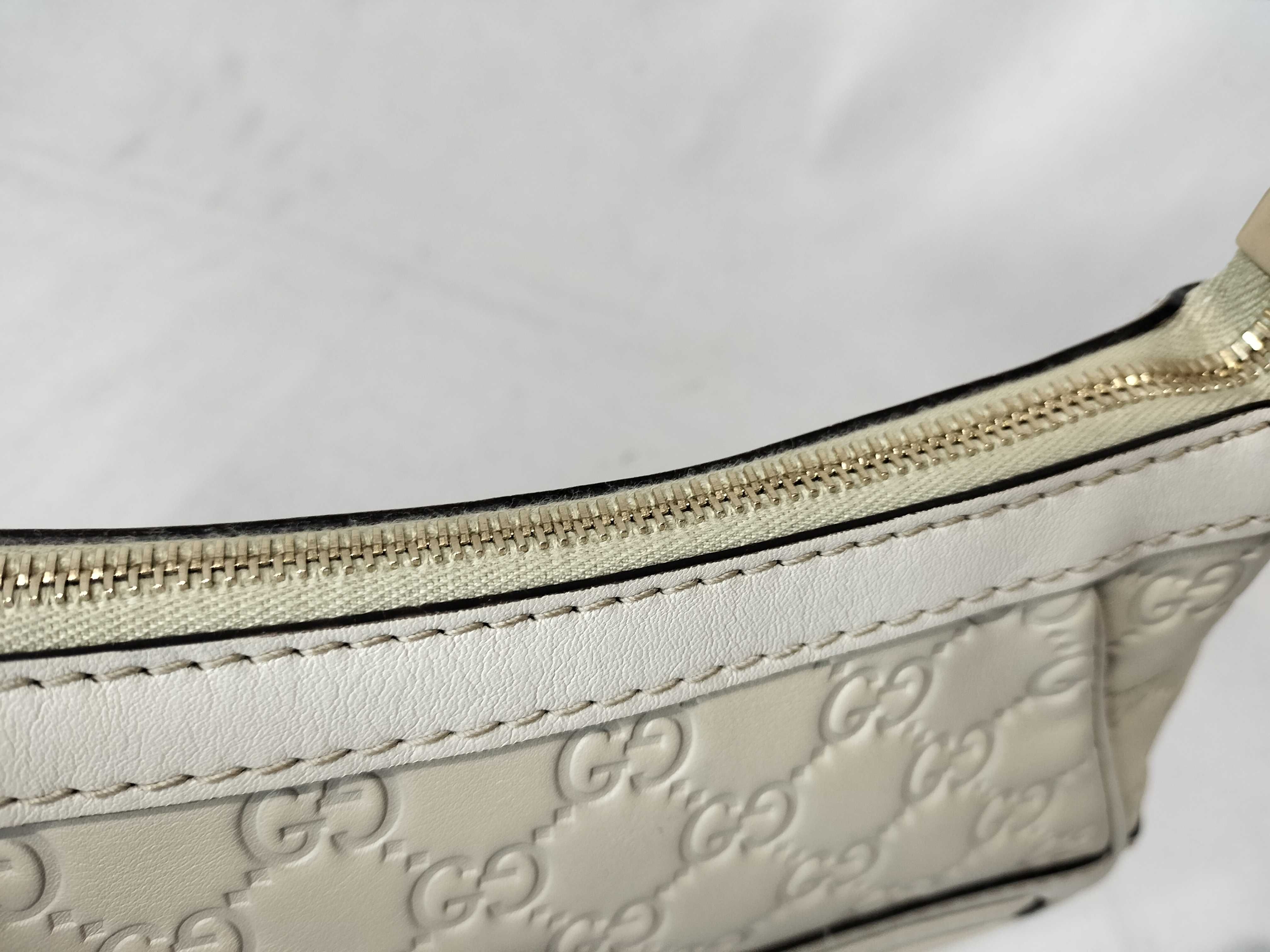 White Leather Bow Shoulder Bag (Handbag) — view 9