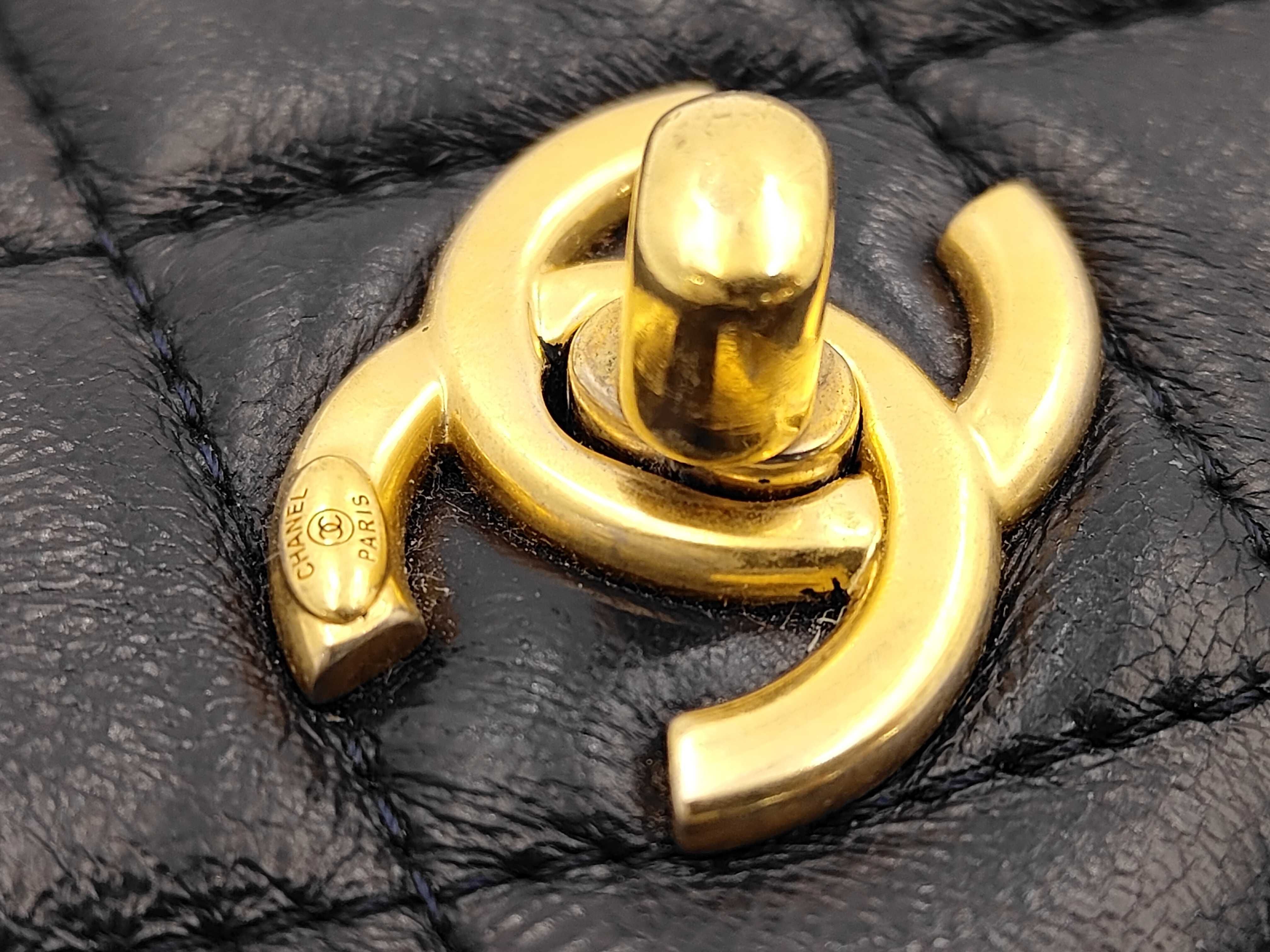 Matelassé Chain Wallet, Lambskin, Navy Bag — view 14
