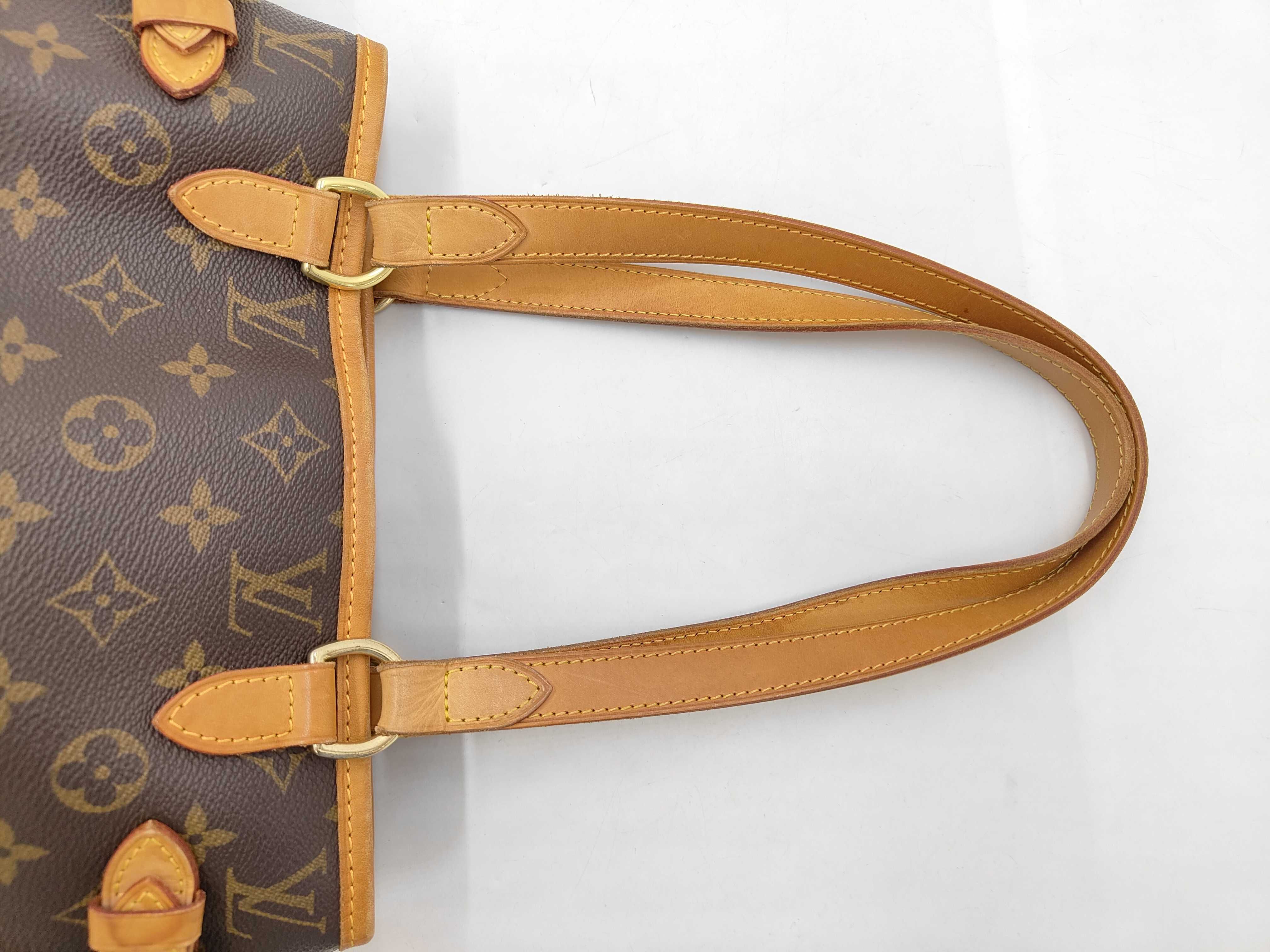 Monogram Batignolles Vertical CA2028 Tote Bag — view 3