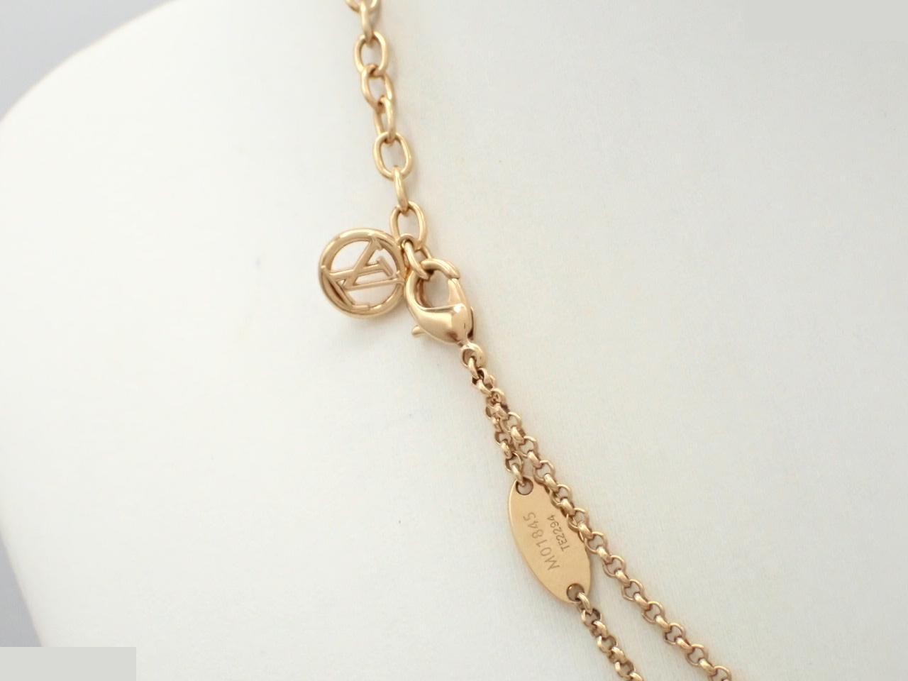 Gold necklace, Lady LV design, approximately 40cm neck circumference. — view 2