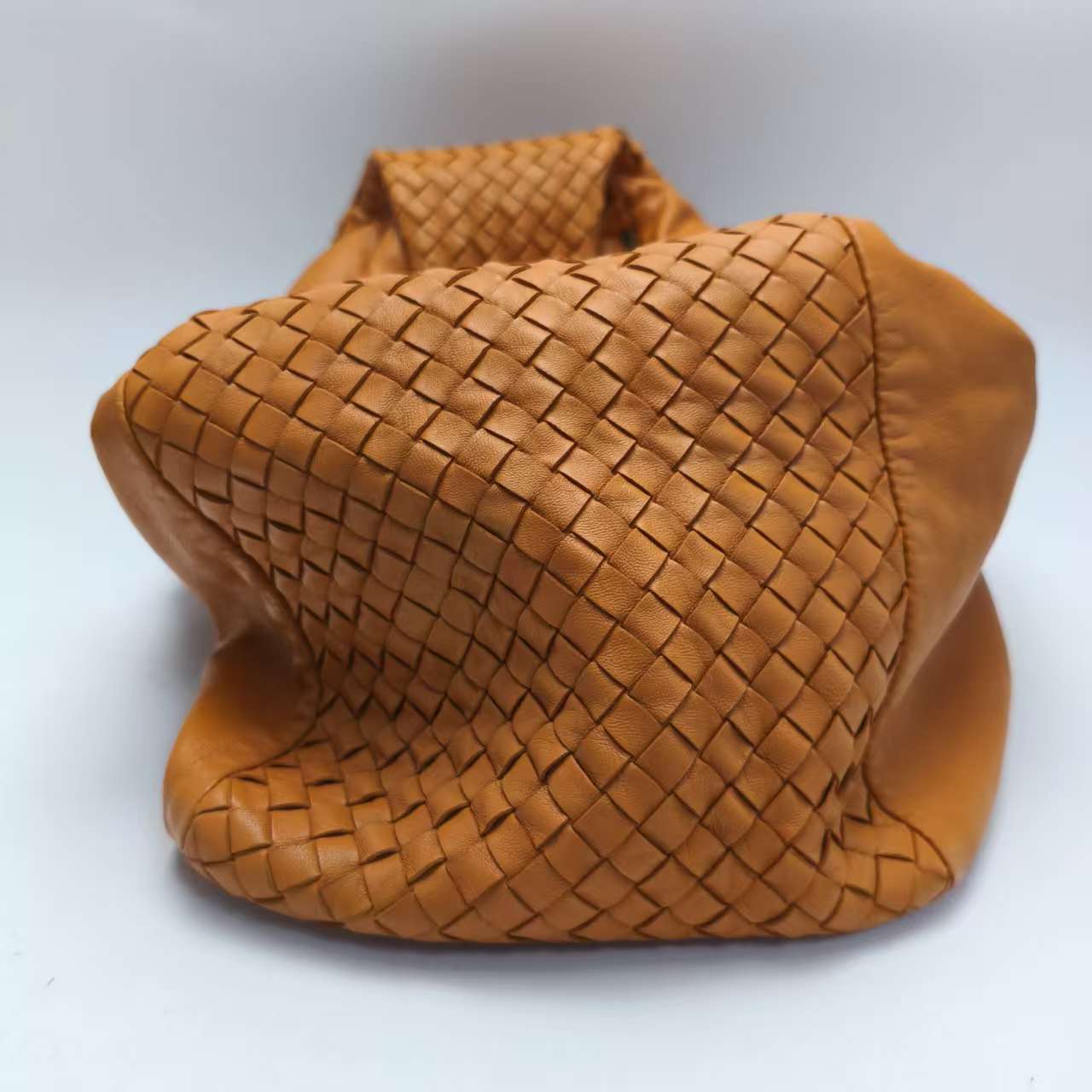 【*Shipped from: China*】BOTTEGA VENETA Leather Handbag — view 4