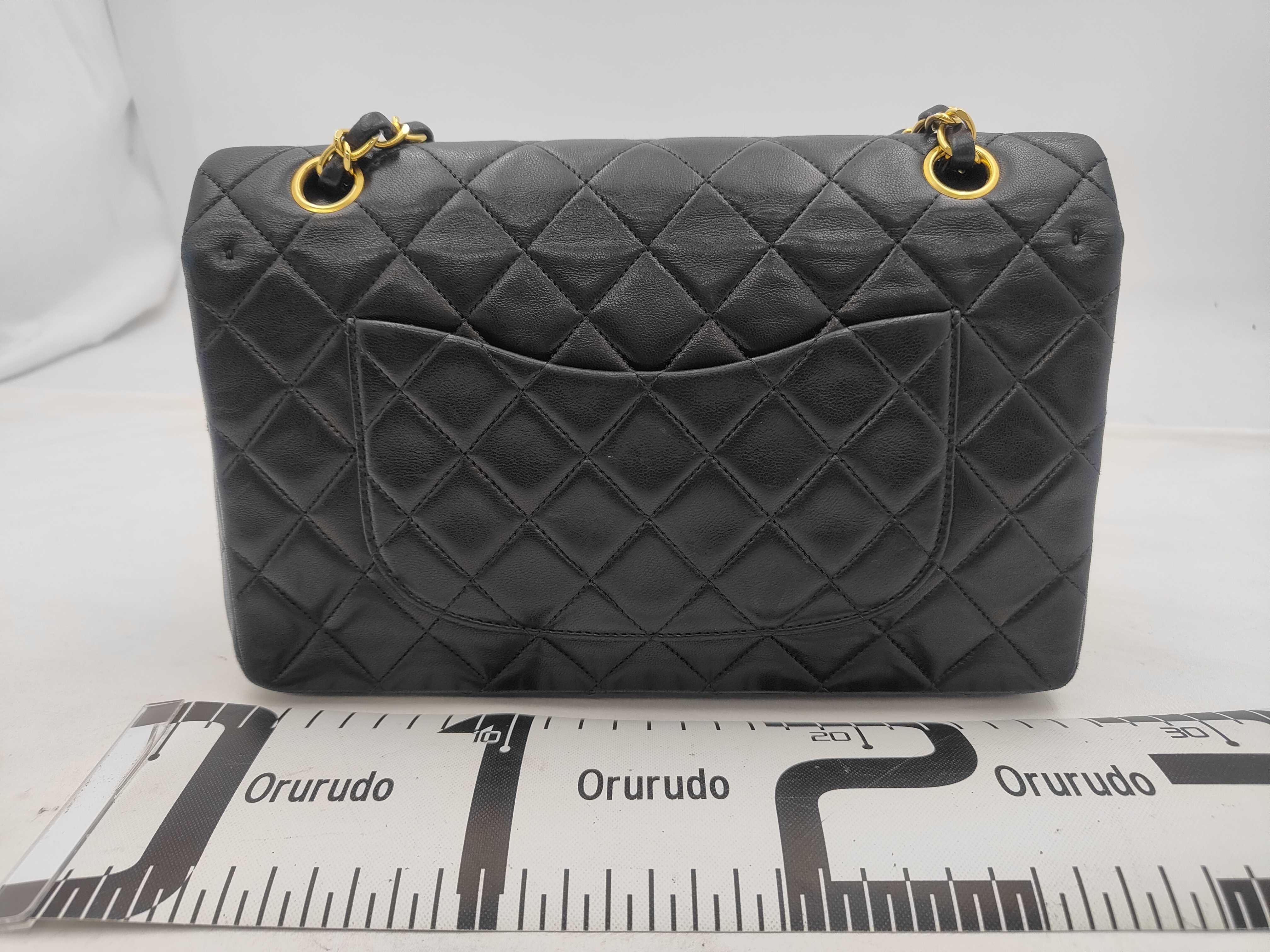Matelassé 25 Double Flap Double Chain Lambskin Shoulder Bag — view 2