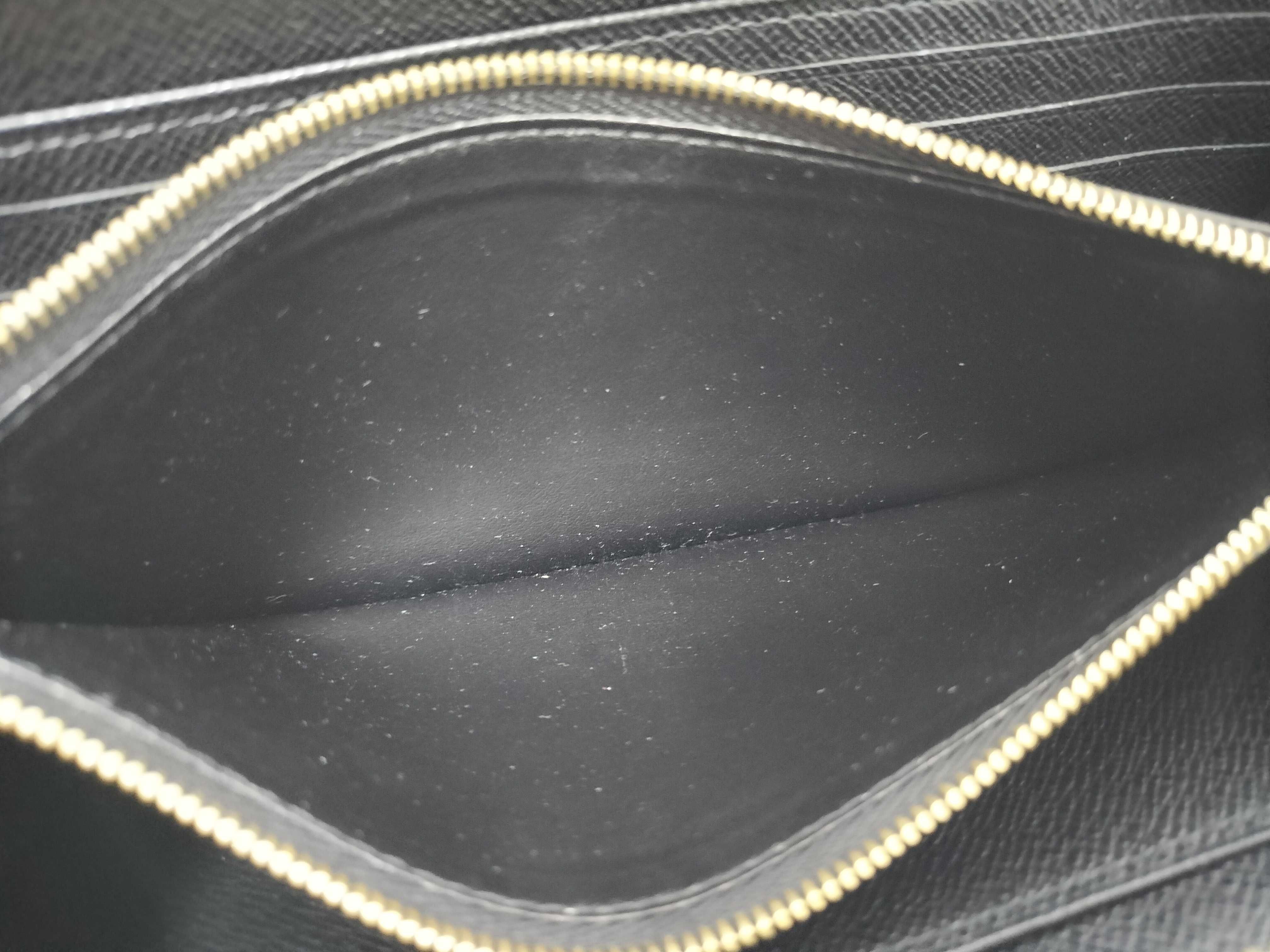 Monogram Louis Vuitton M68796 Chain Strap Round Zip Long Wallet — view 7