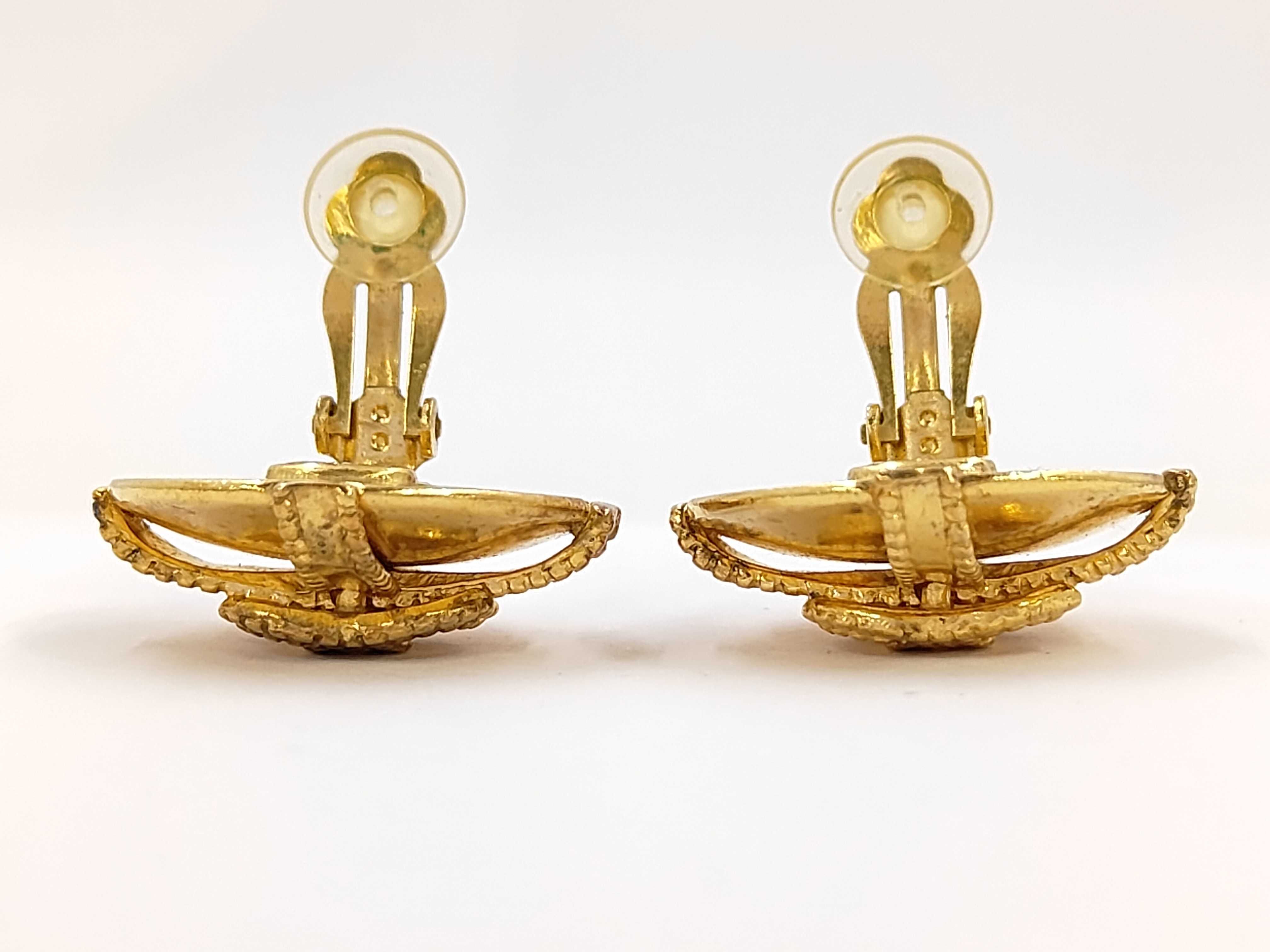 Round Cross Coco Yellow Gold Earrings — view 5
