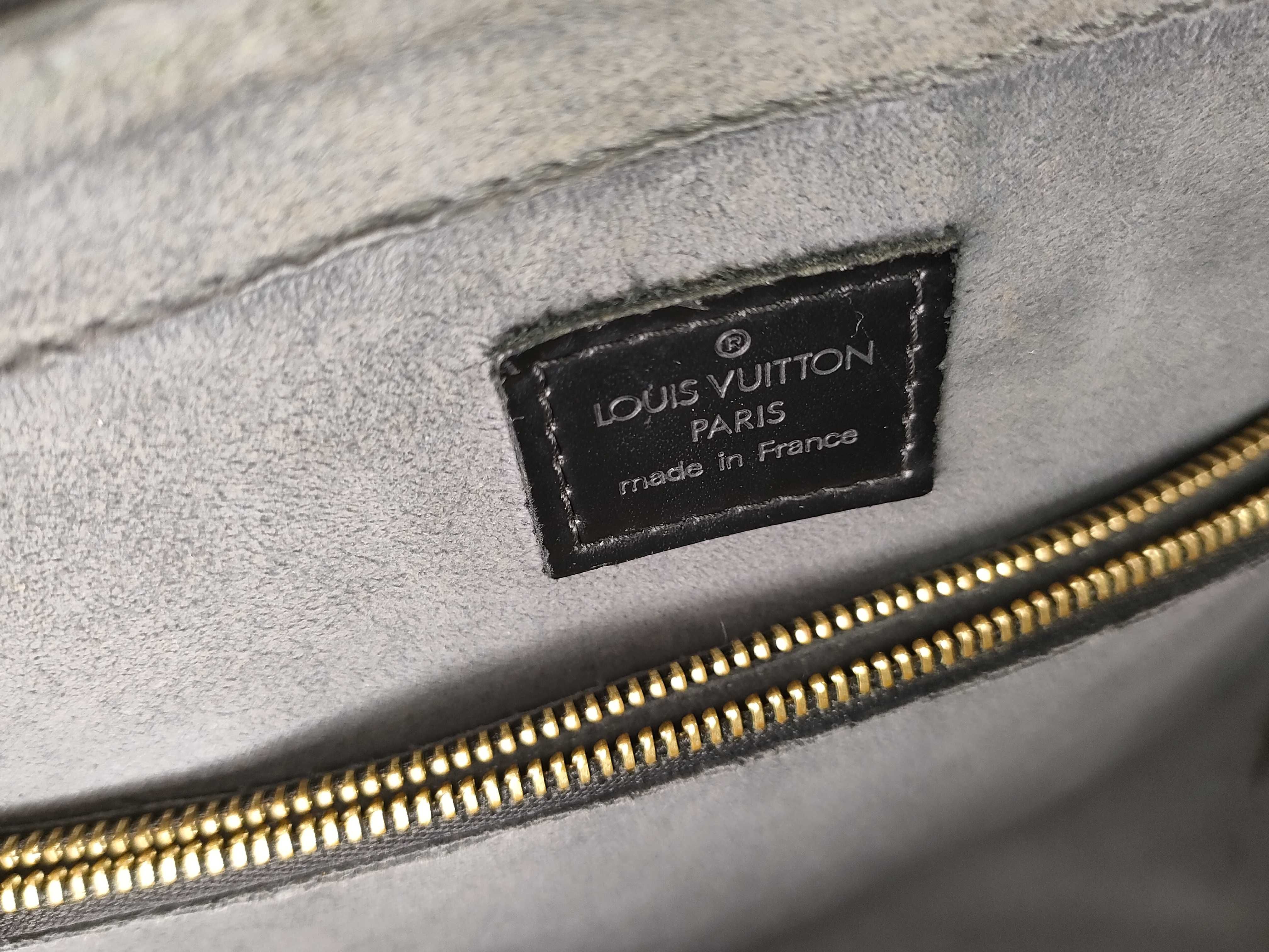 Epi Leather Pont Neuf M52052 MI0081 Black Handbag — view 11