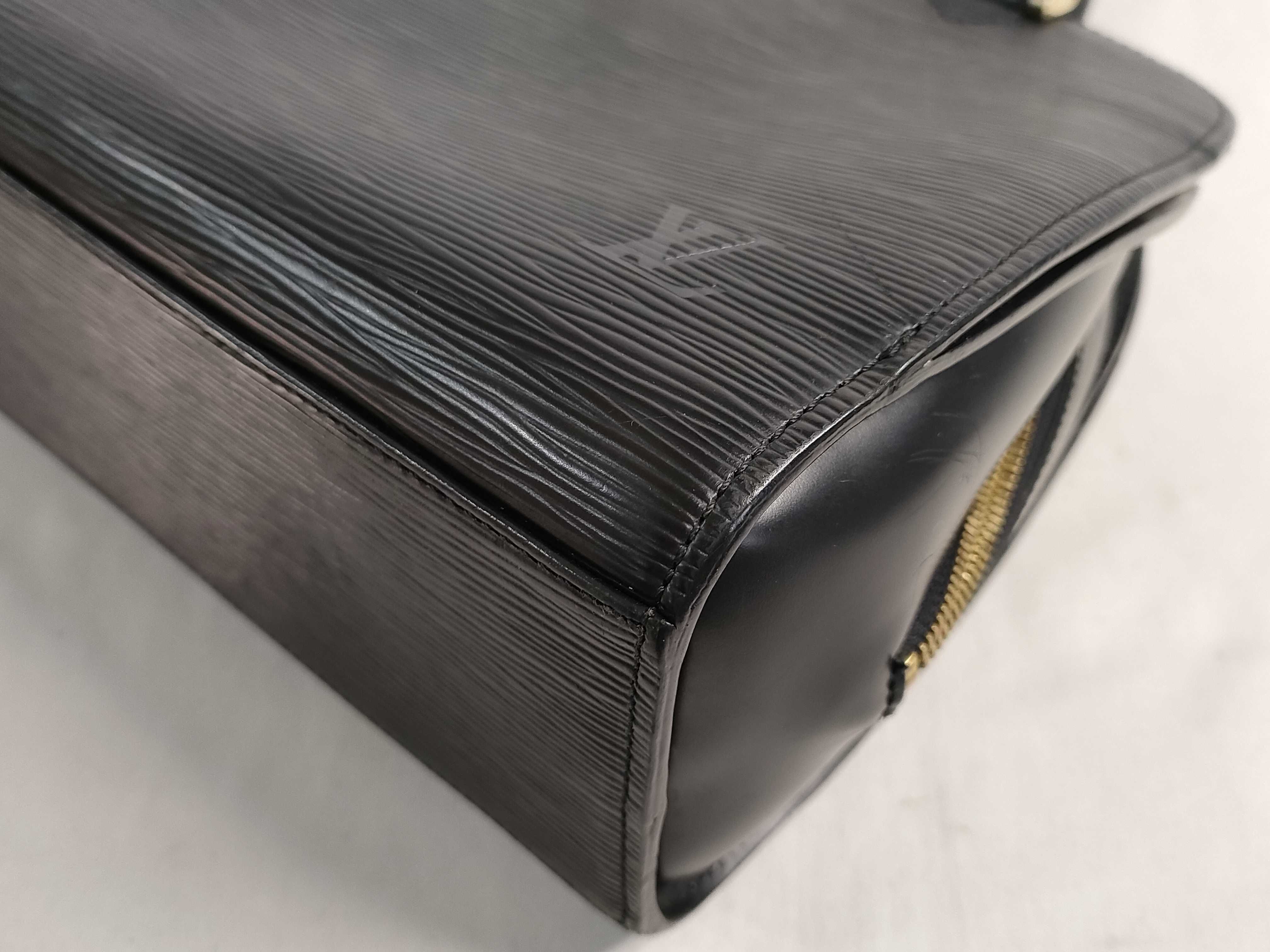 Epi Leather Pont Neuf M52052 MI0081 Black Handbag — view 6