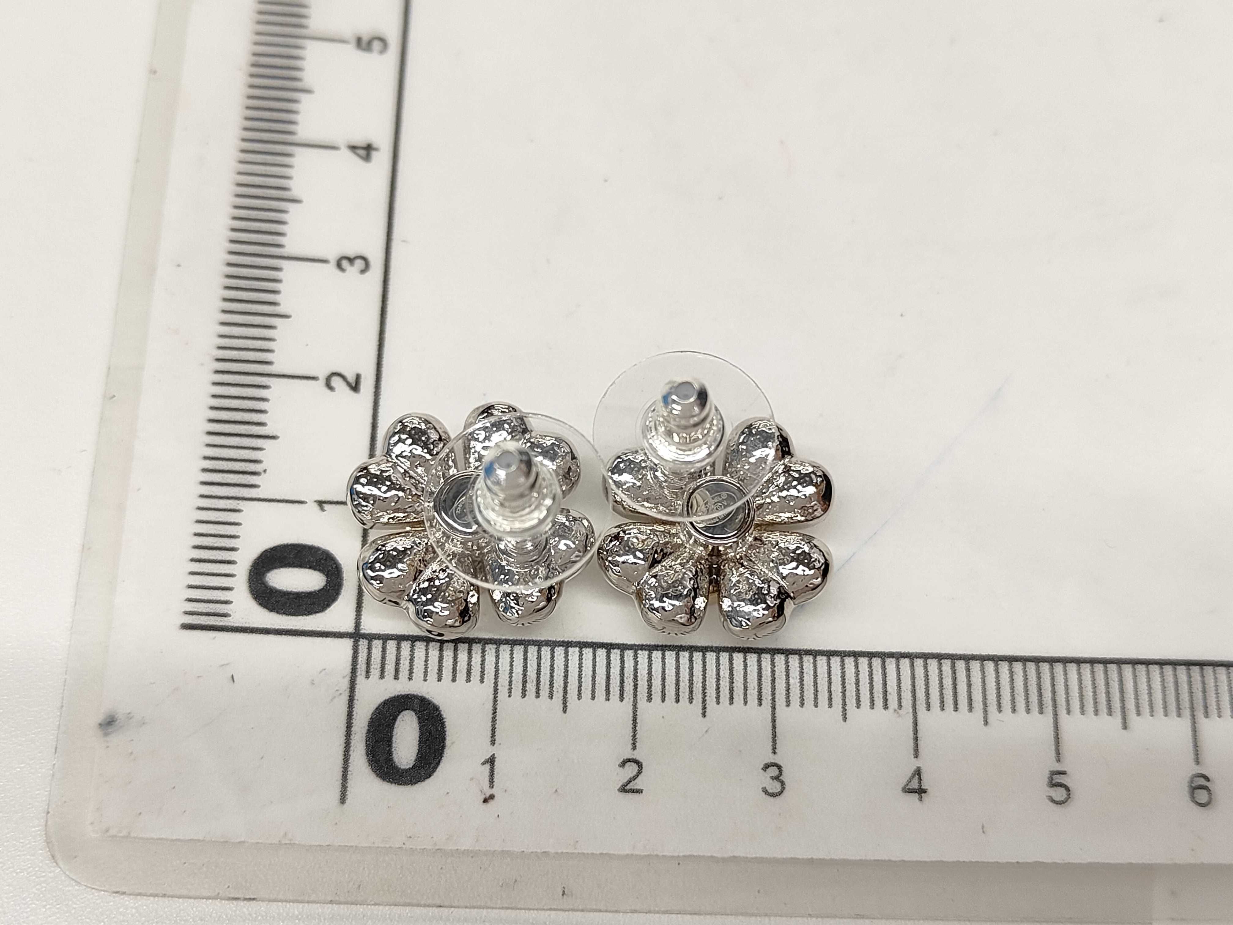 ABA910 Earrings — view 7