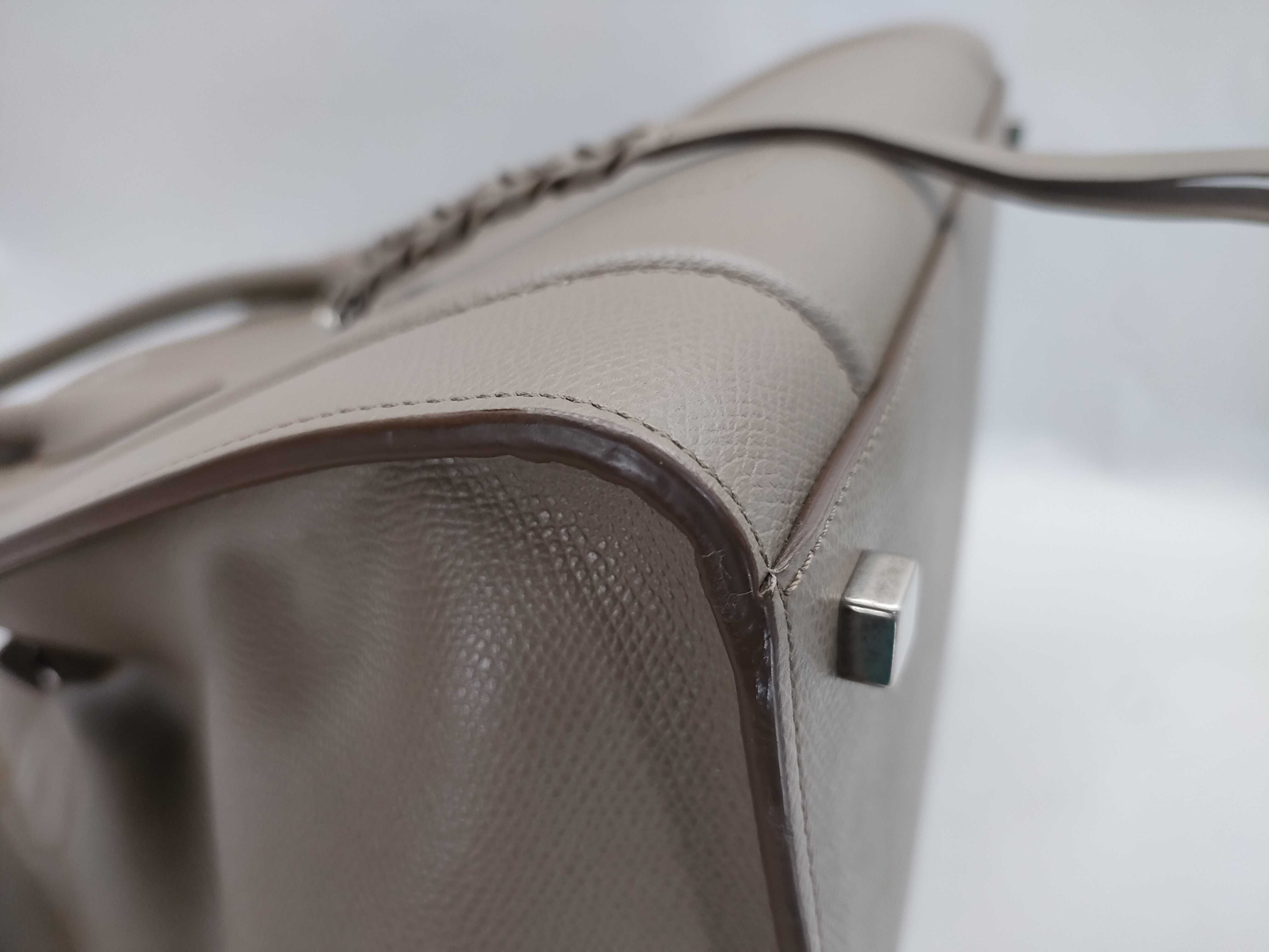 SG- Luggage Phantom Medium Leather Tote bag Beige handbag — view 6