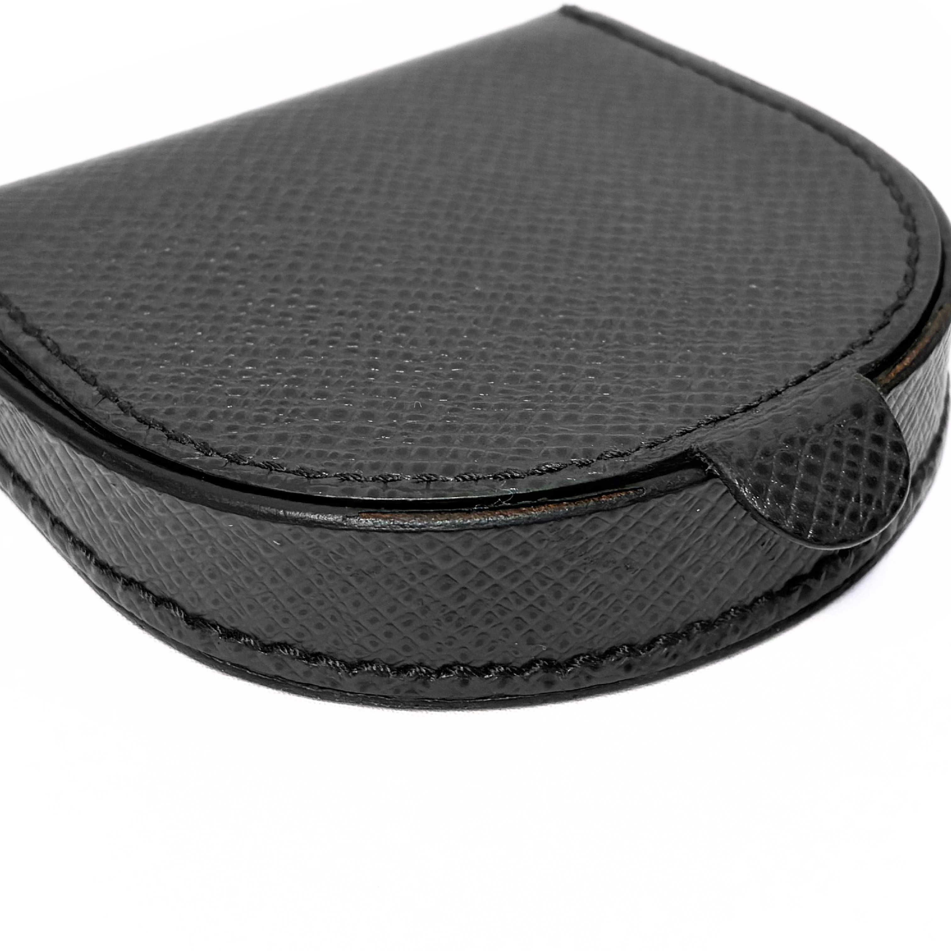 Taiga Portemonnaie Cuvette M64422 Black Coin Case — view 5