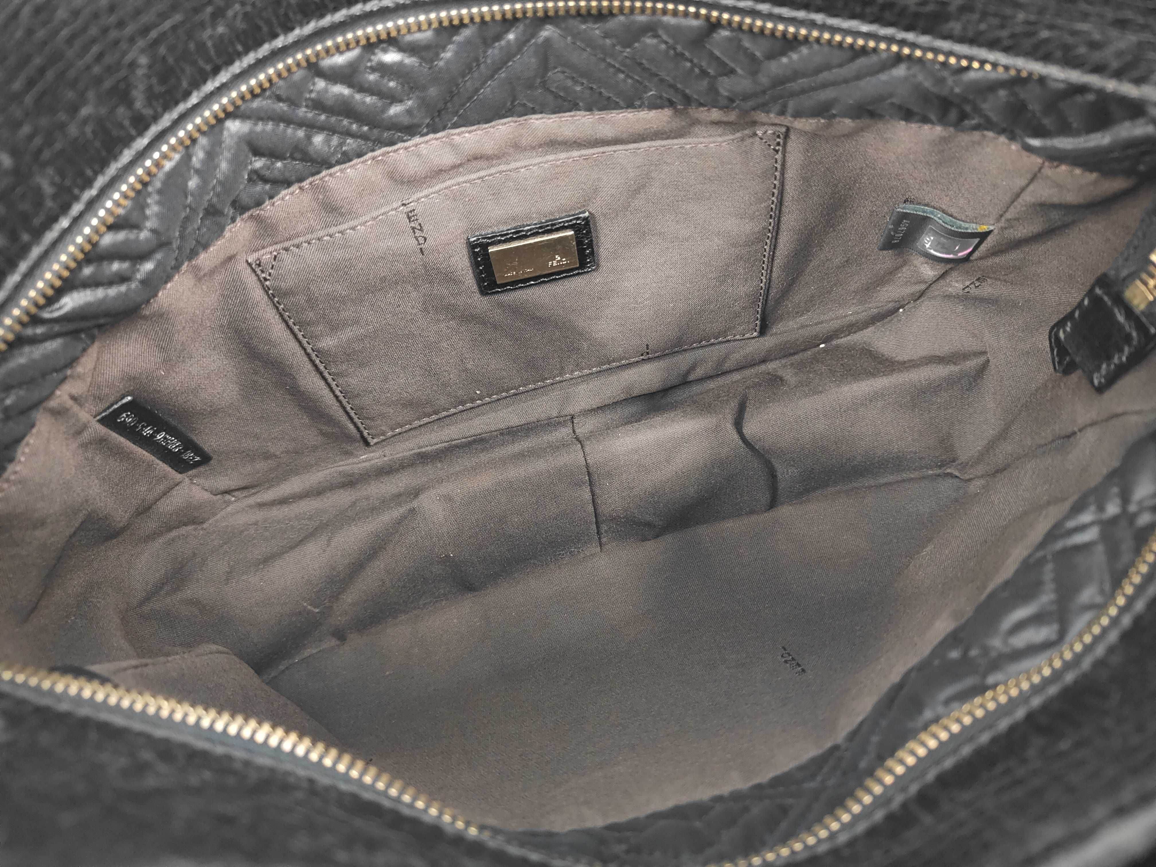 Zucca Shoulder Bag (Handbag) — view 7