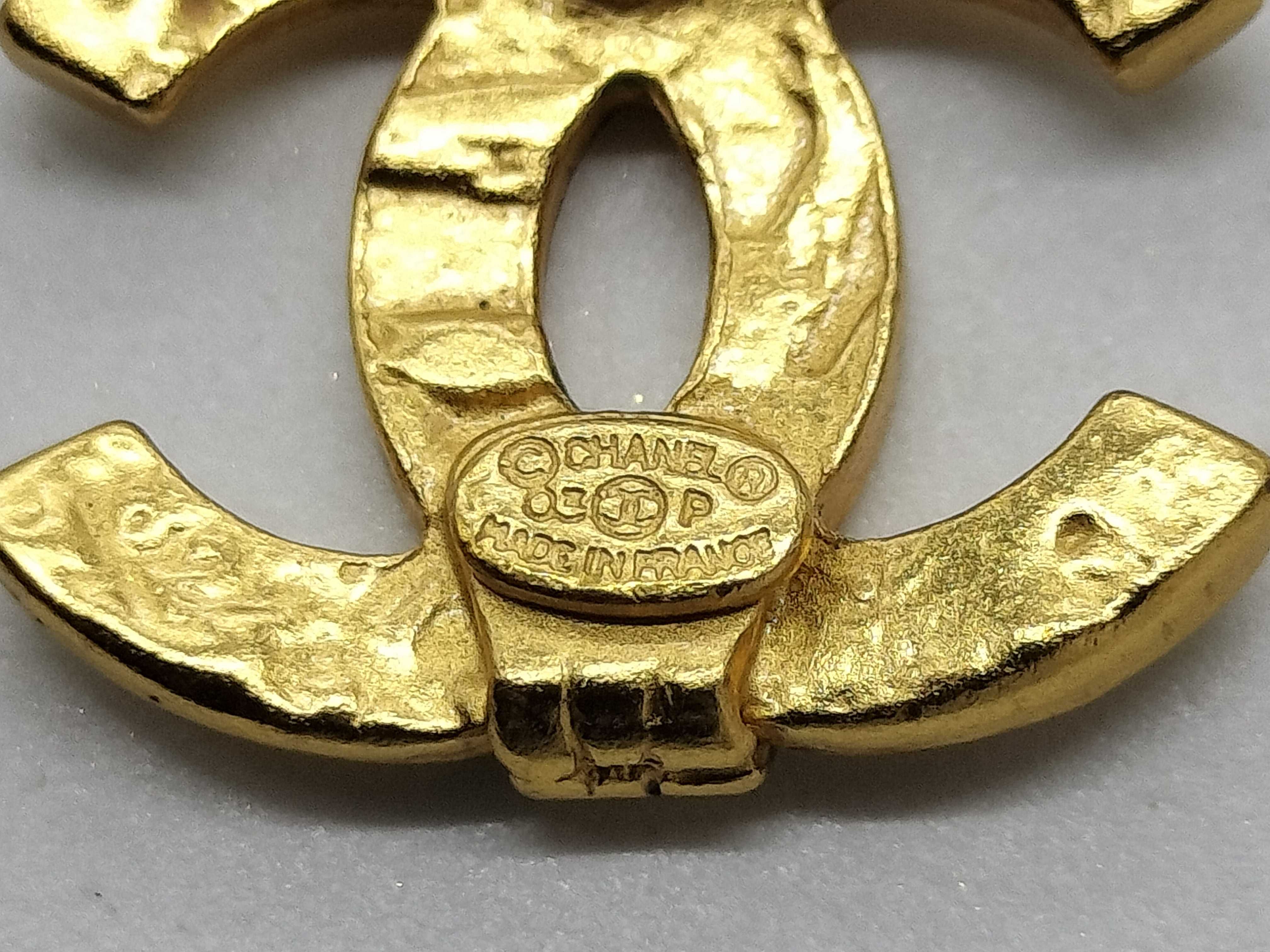 single earring — view 3