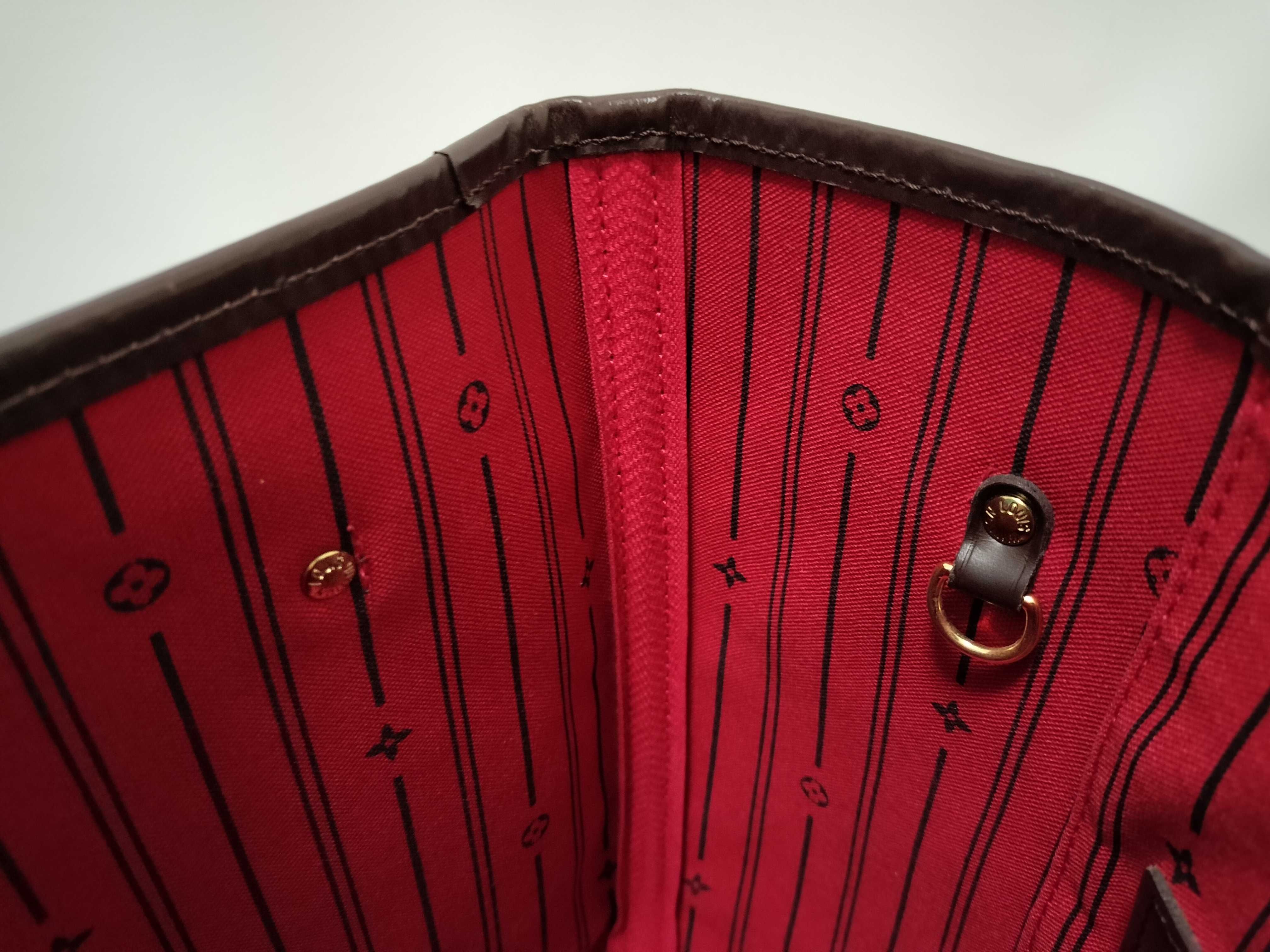 Damier Neverfull MM Tote Bag — view 8