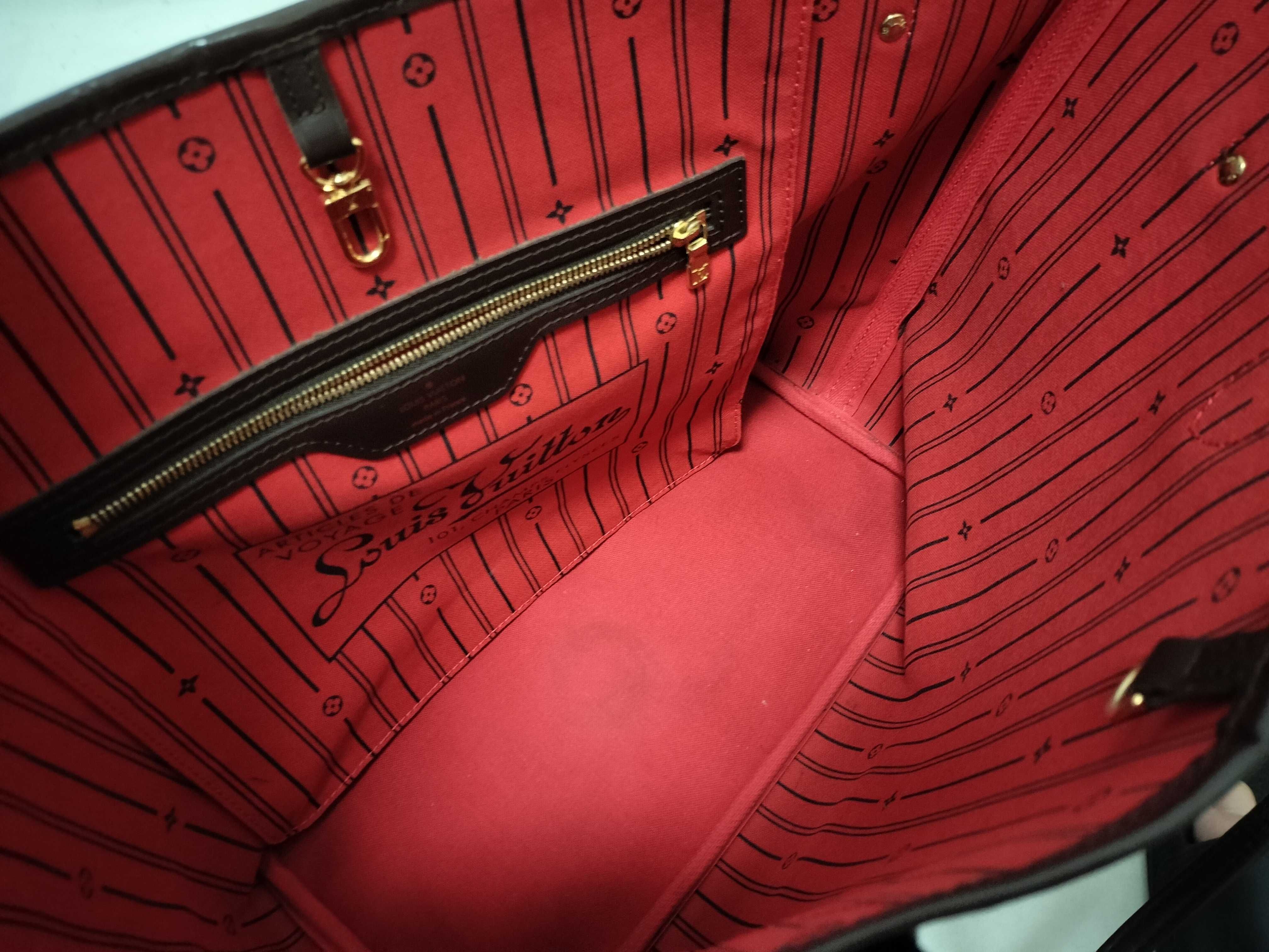 Damier Neverfull MM Tote Bag — view 9