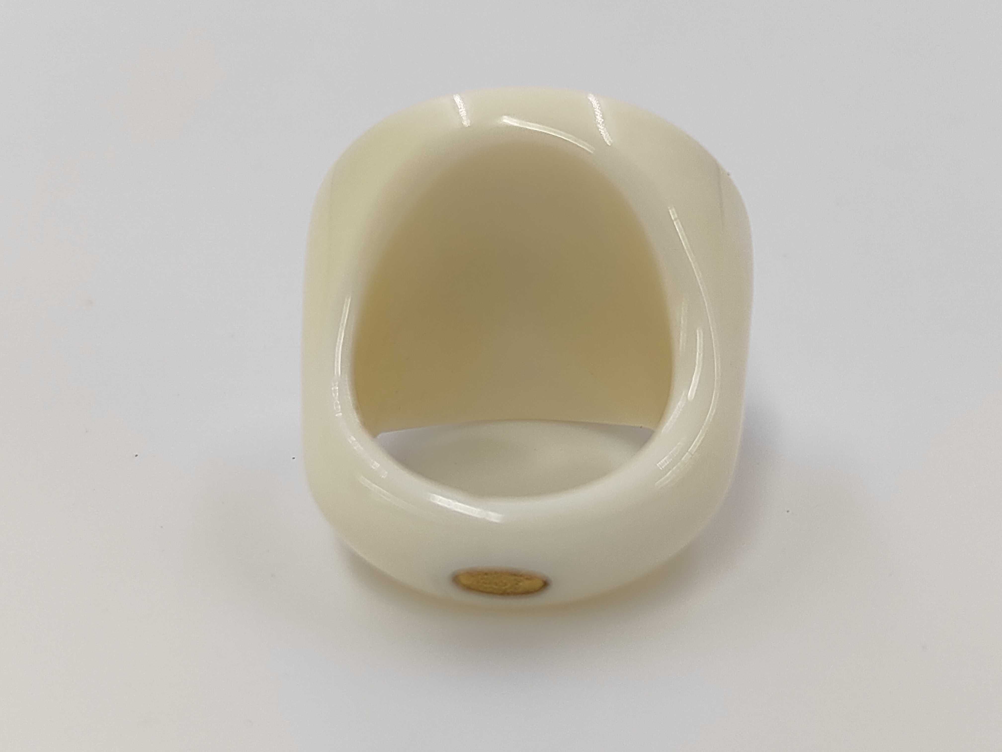 Camellia Ring — view 4