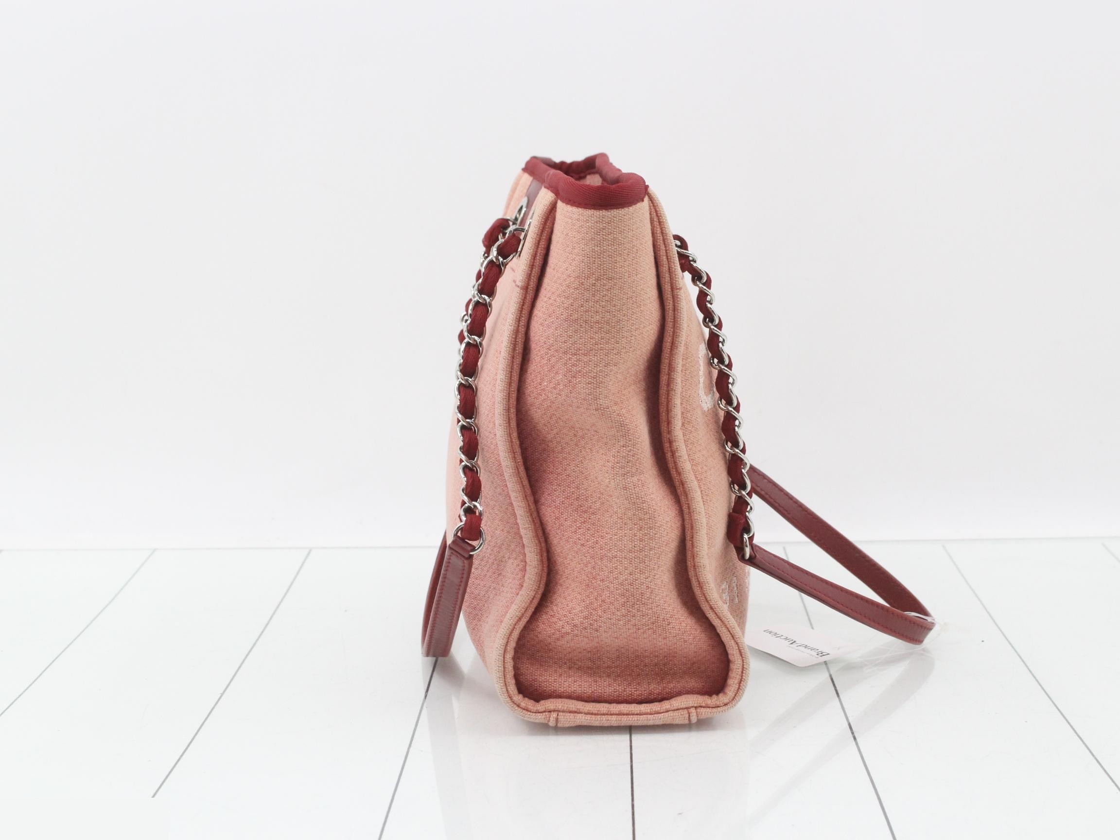 Deauville Chain Shoulder Bag — view 4
