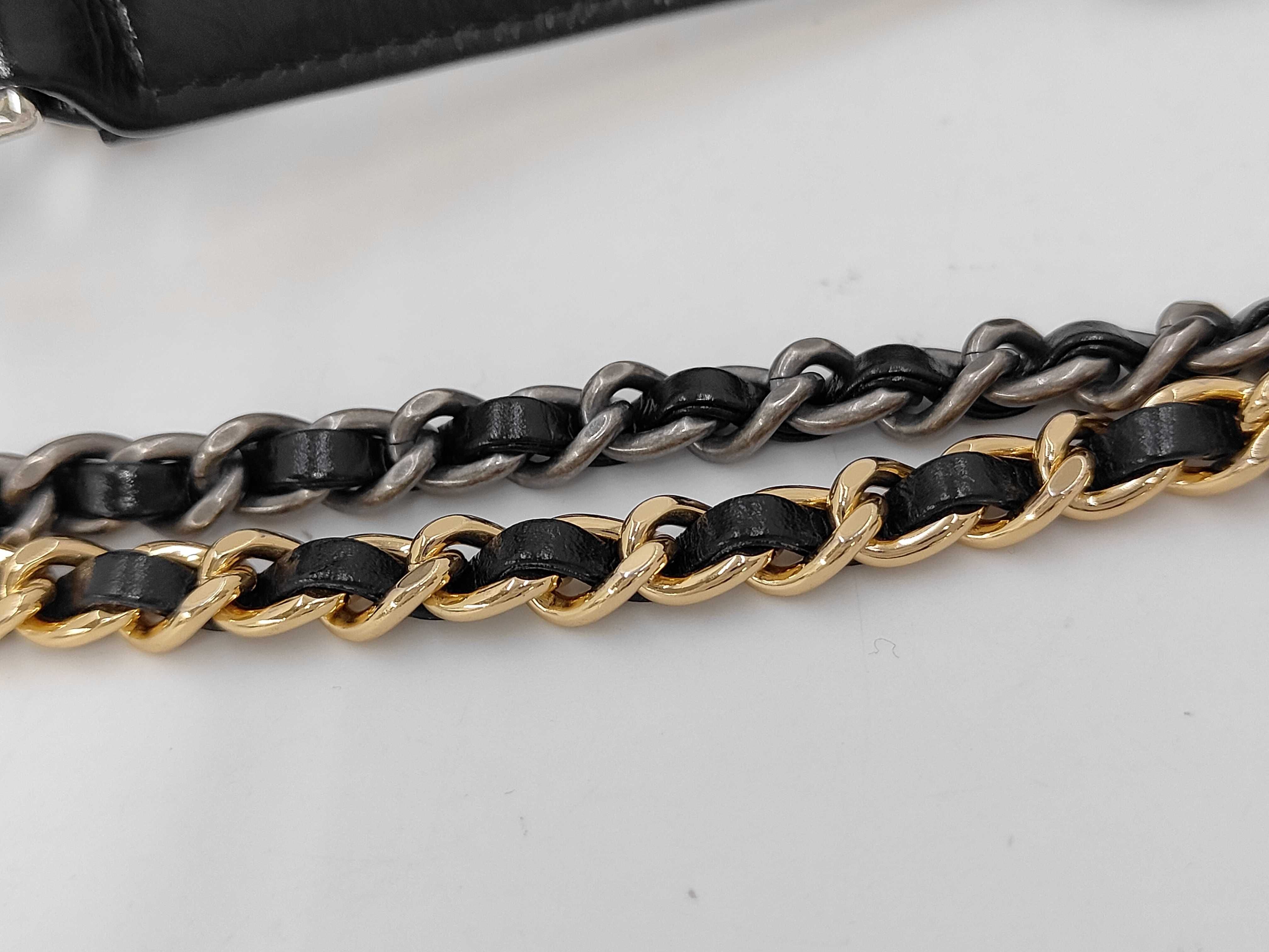 Gabrielle de Chanel Small Black x Gold Shoulder Bag — view 6