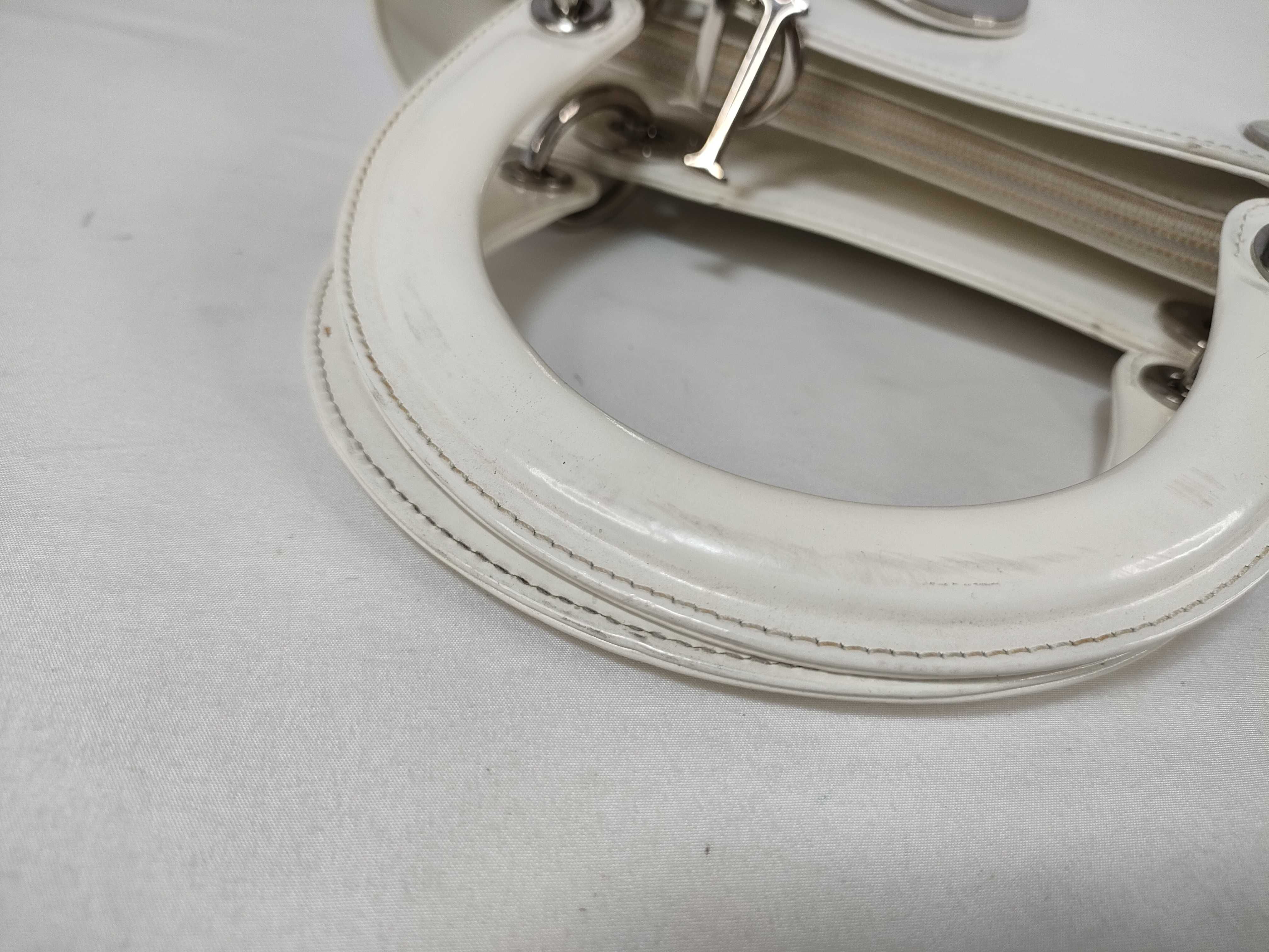 FR- LADY WHITE LEATHER 2 WAY BAG STRAP Handbag — view 4