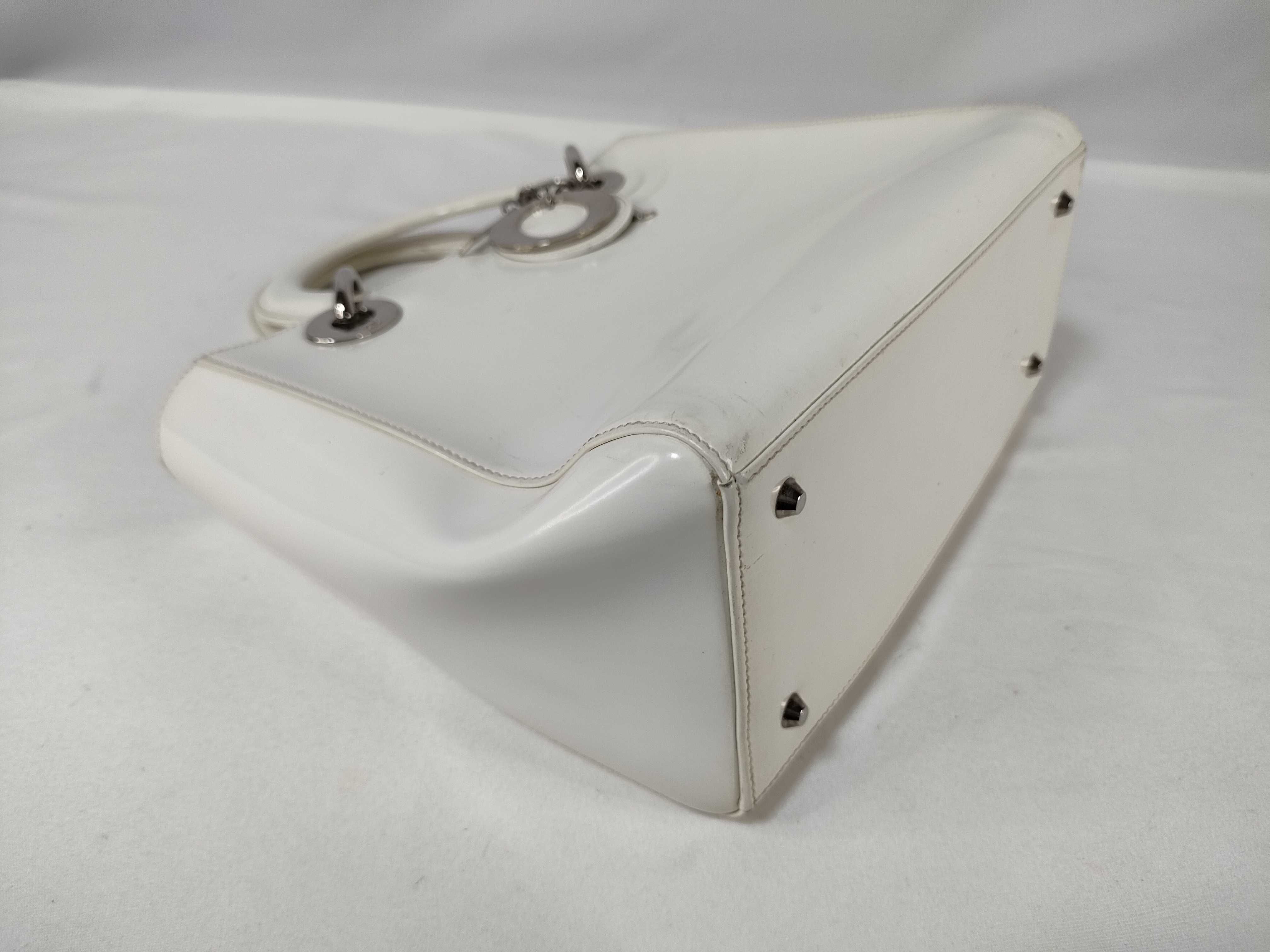 FR- LADY WHITE LEATHER 2 WAY BAG STRAP Handbag — view 7