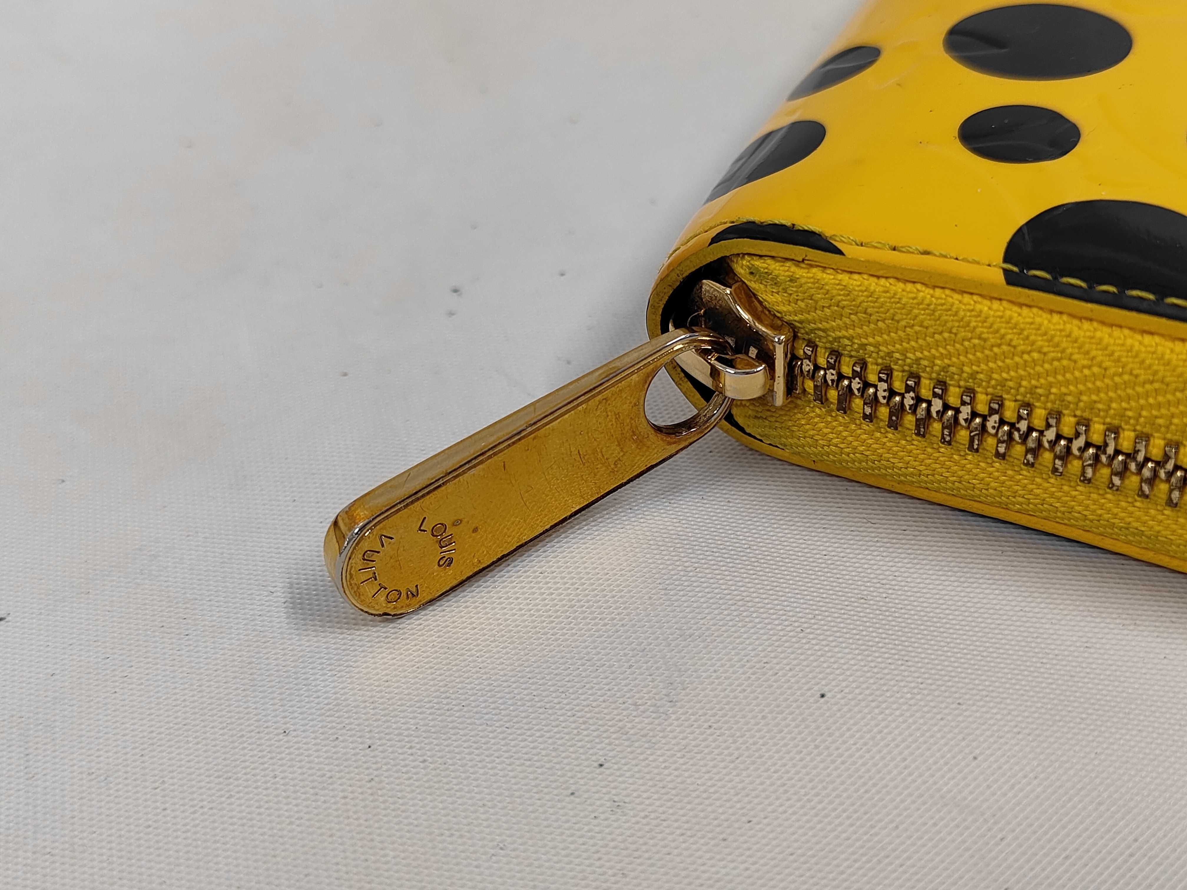 Vernis M91571 Yayoi Kusama Zippy Wallet — view 5