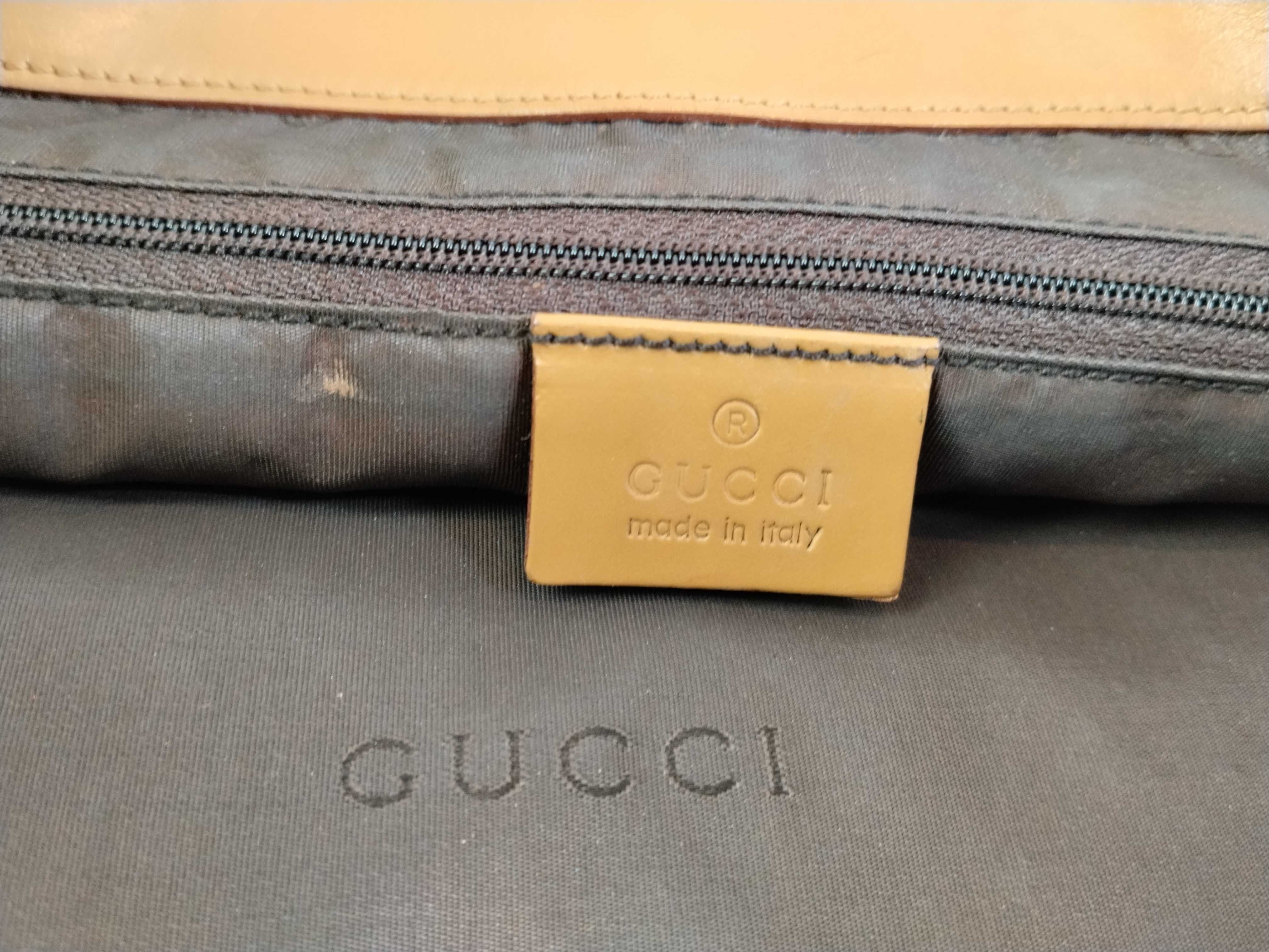 GG Canvas Gucci Handbag Title: Random Tote Bag — view 11